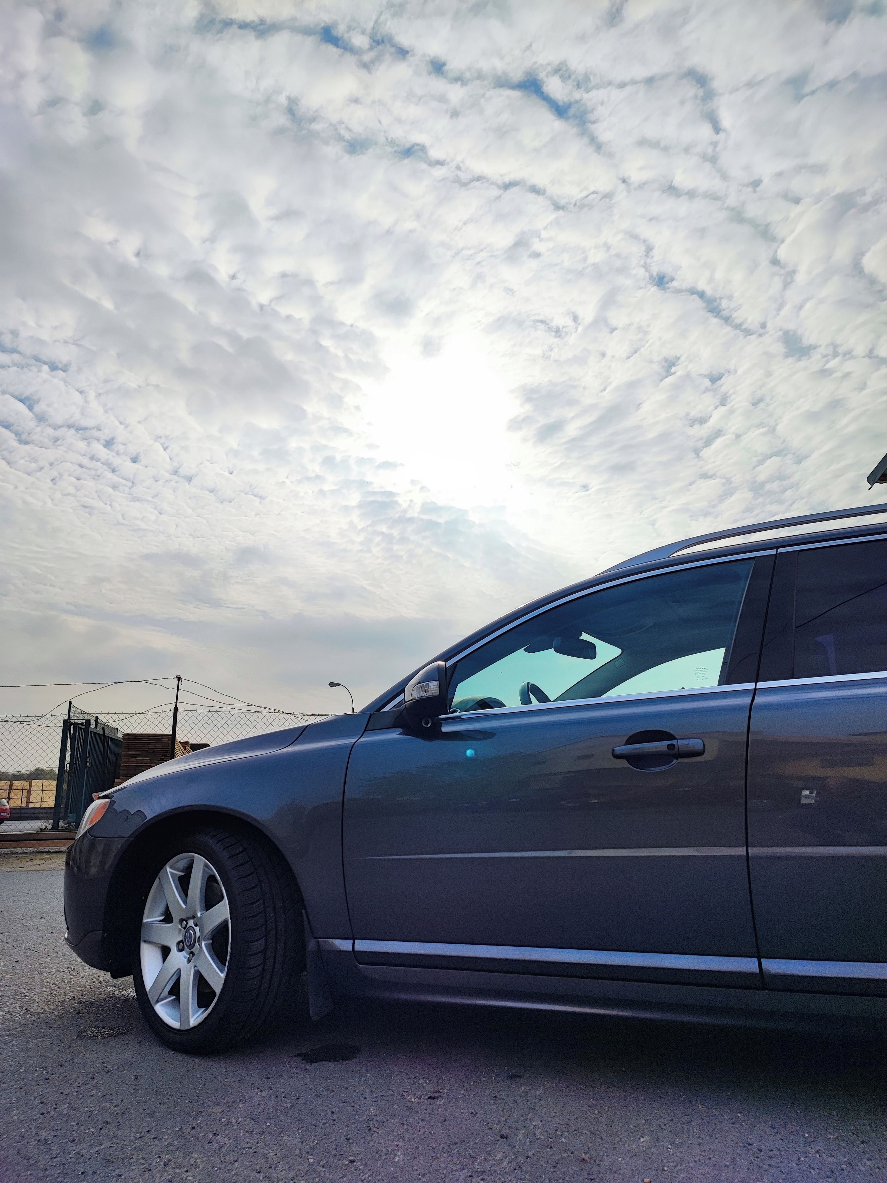 Volvo V70, Volvo V70 T6 benzín 2008 - fotka 3