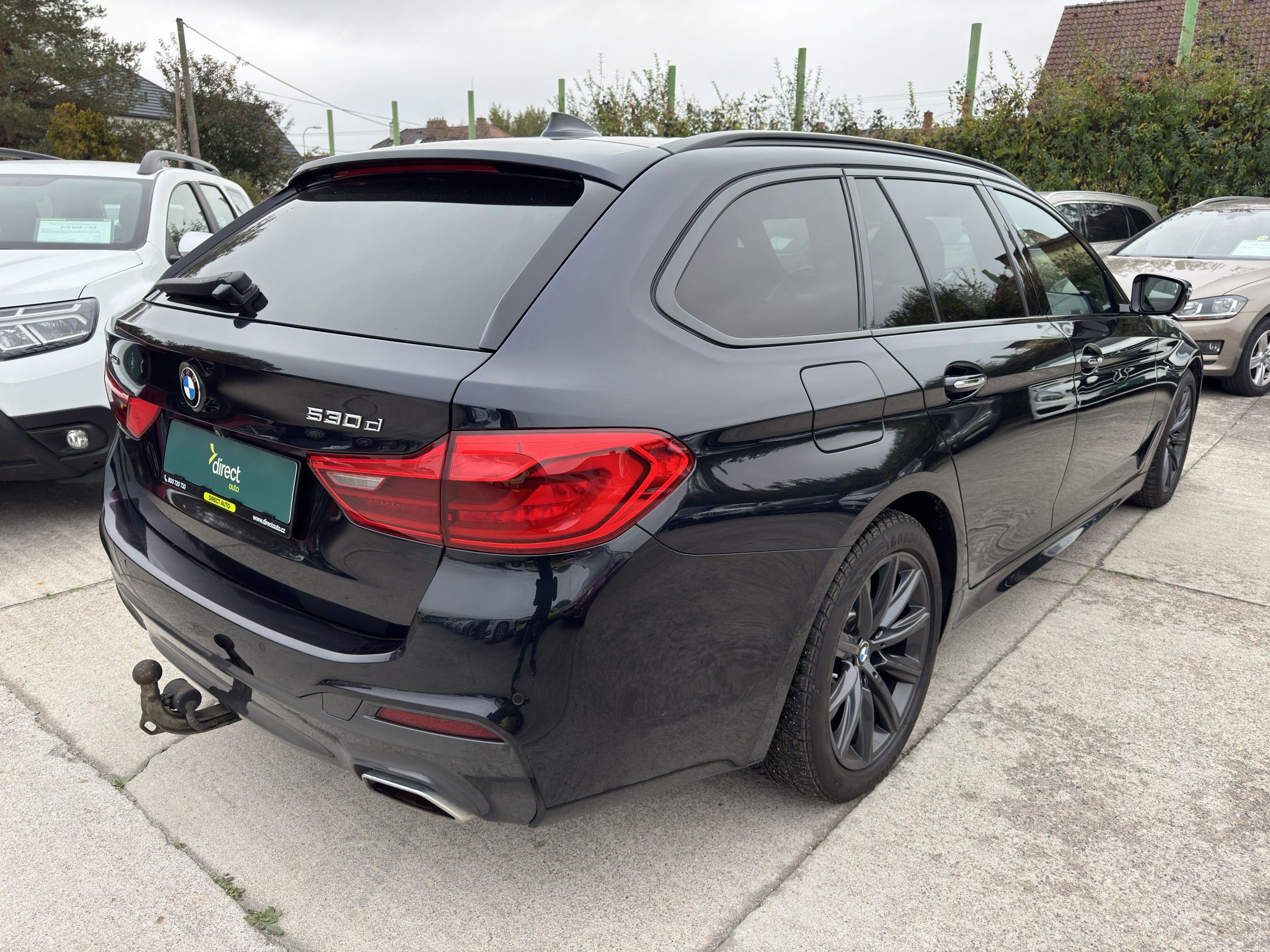 BMW Řada 5, 530d 195 kW Xdrive M-Packet - fotka 2