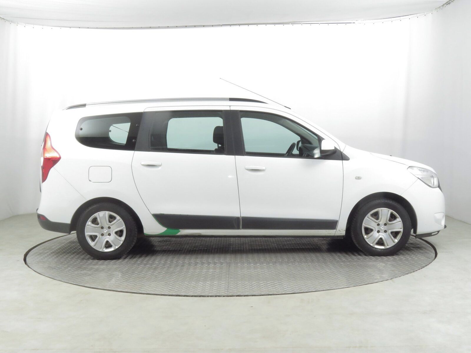 Dacia Lodgy, 1.5 dCi, 7 míst - fotka 6