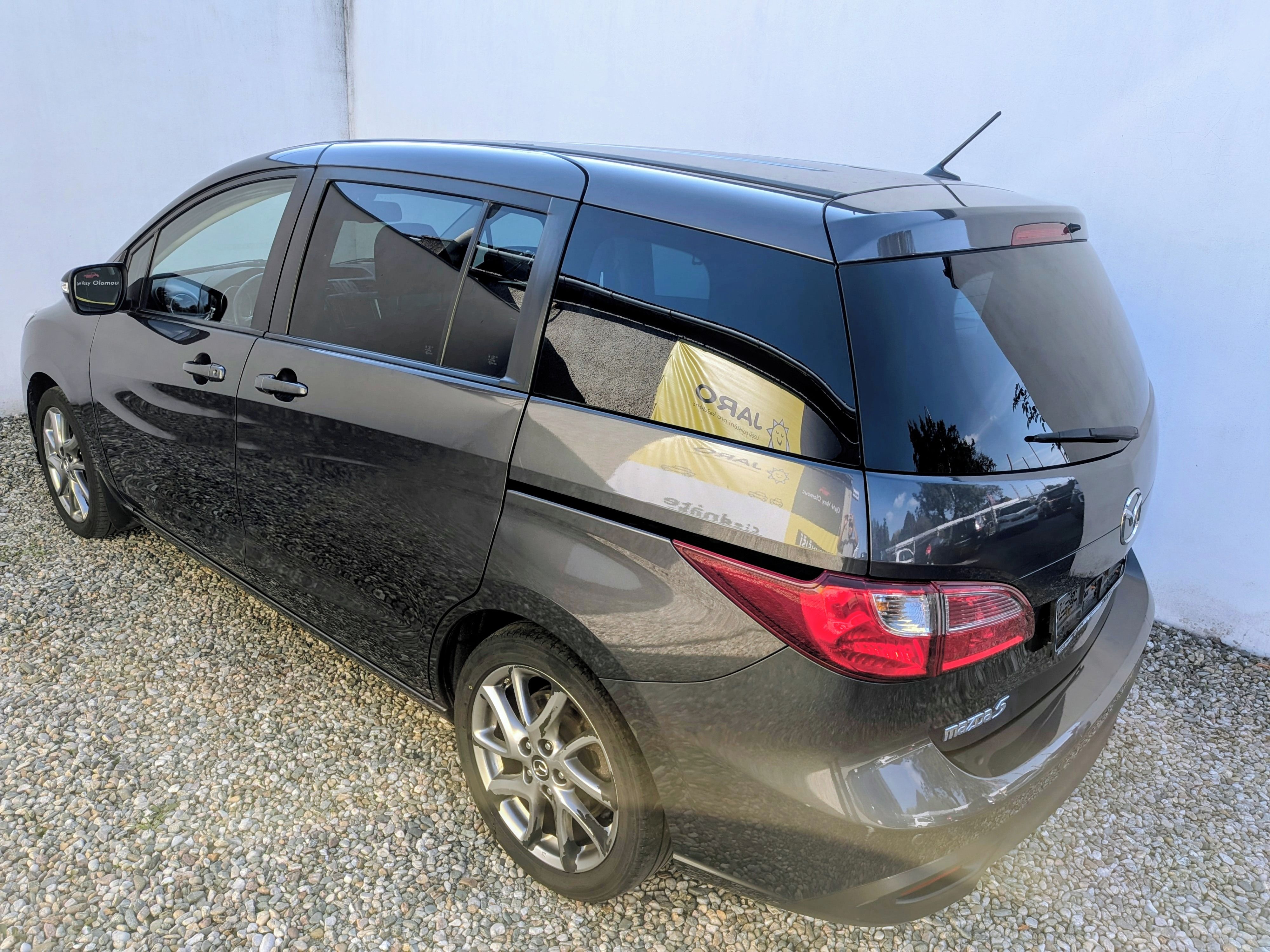 Mazda 5, 2.0i 110kW 7.Míst. Facelift - fotka 2