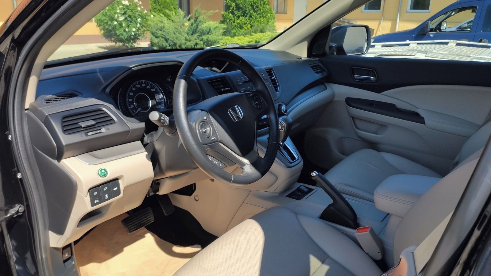Honda CR-V, Executive nejvyšší výbava - fotka 5
