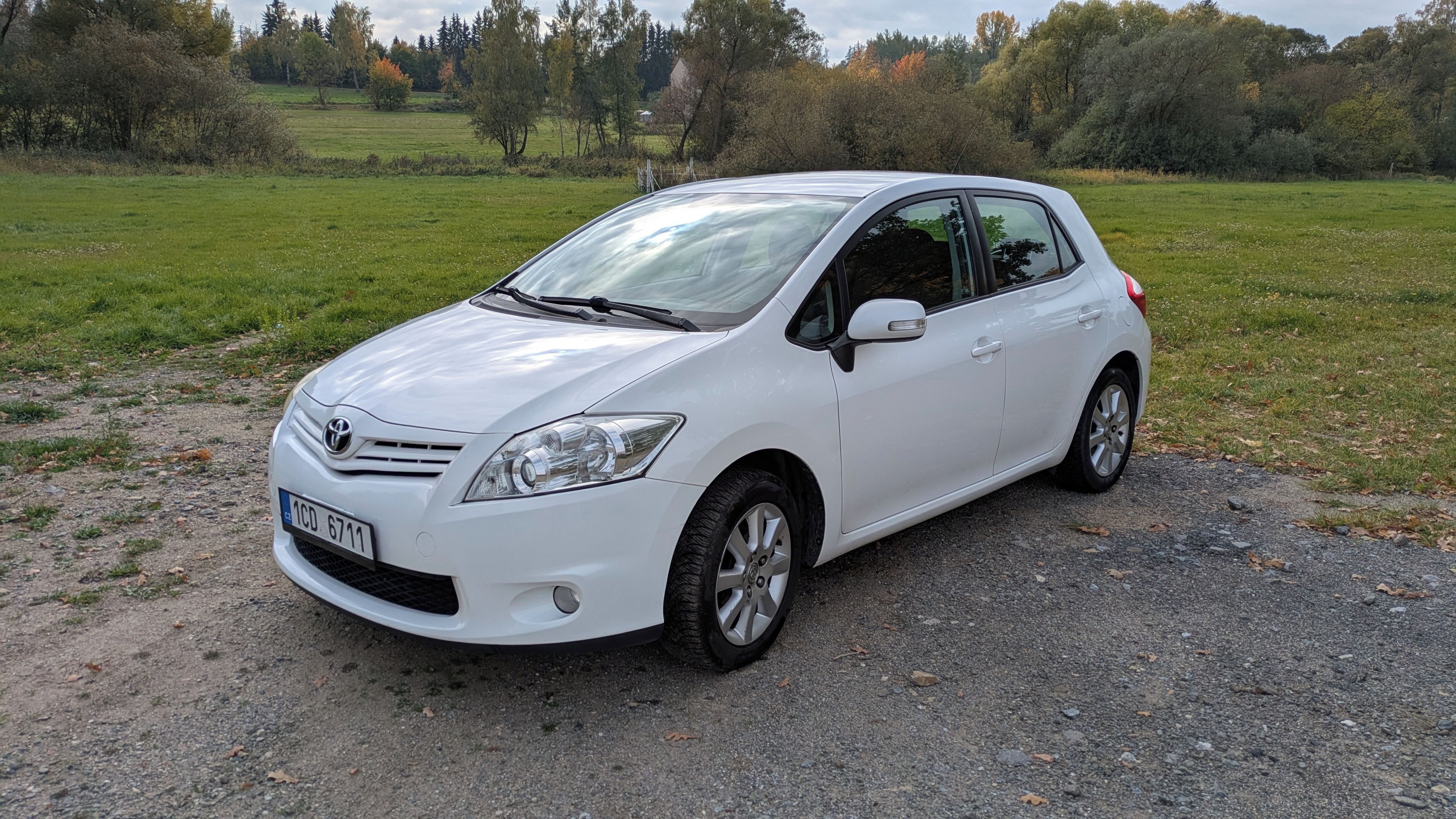 Toyota Auris, 1.6 Valvematic Automat - fotka 3