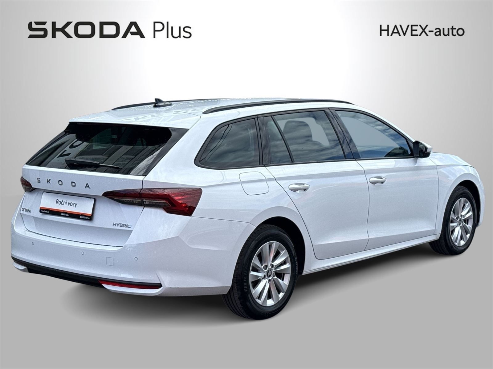 Škoda Octavia, Combi 1.5 TSI DSG Selection - fotka 2