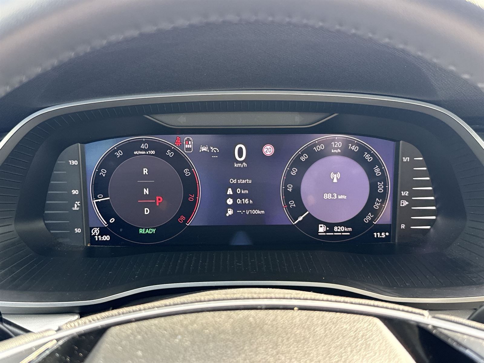 Škoda Octavia, Combi 1.5 TSI DSG Selection - fotka 6