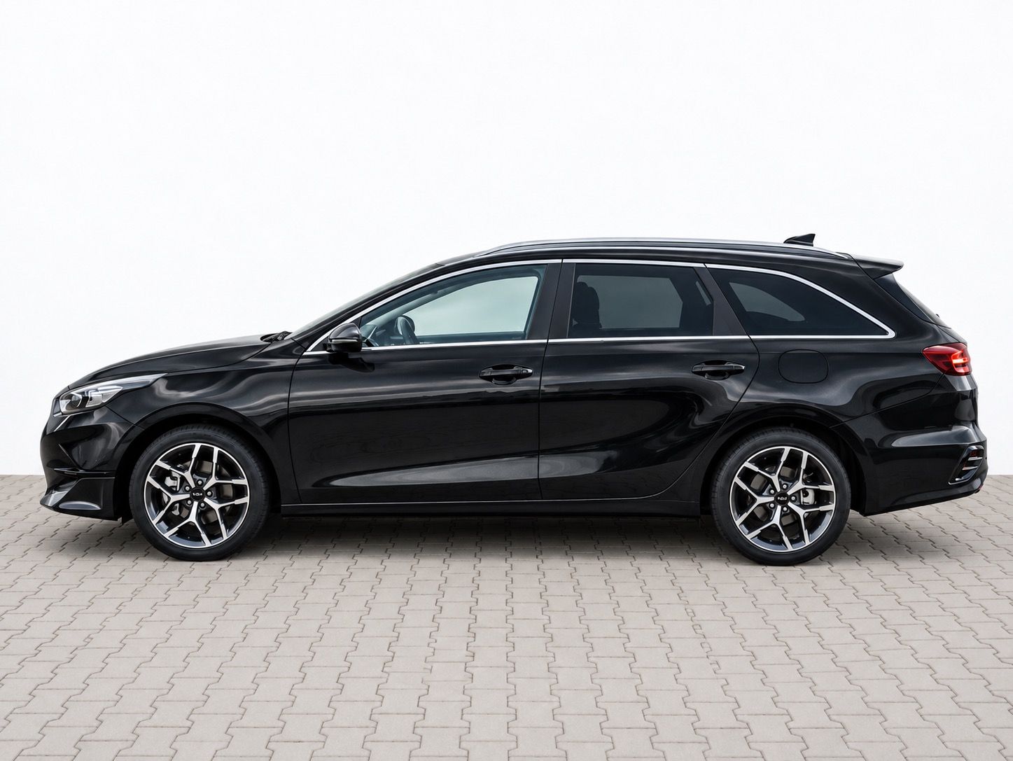 Kia Cee´d, 1.5 T-GDI 103 kW TOP BUSINESS - fotka 3