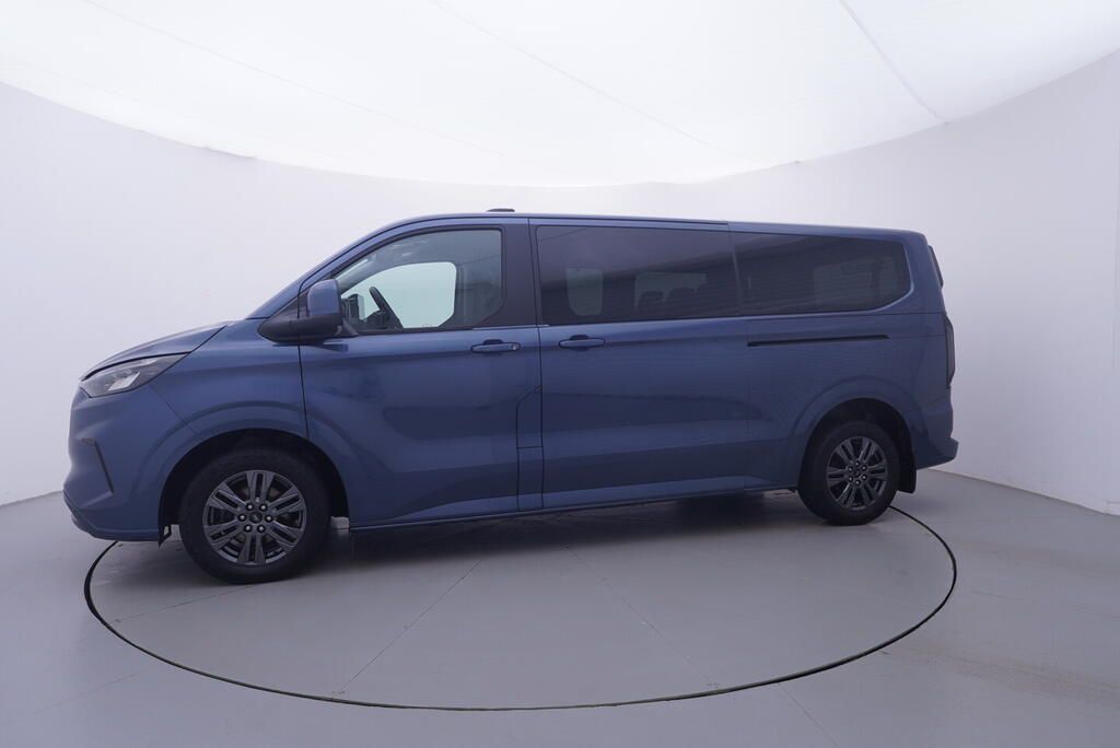 Ford Tourneo Custom, Titanium 2.0 TDI 125 kW - fotka 2