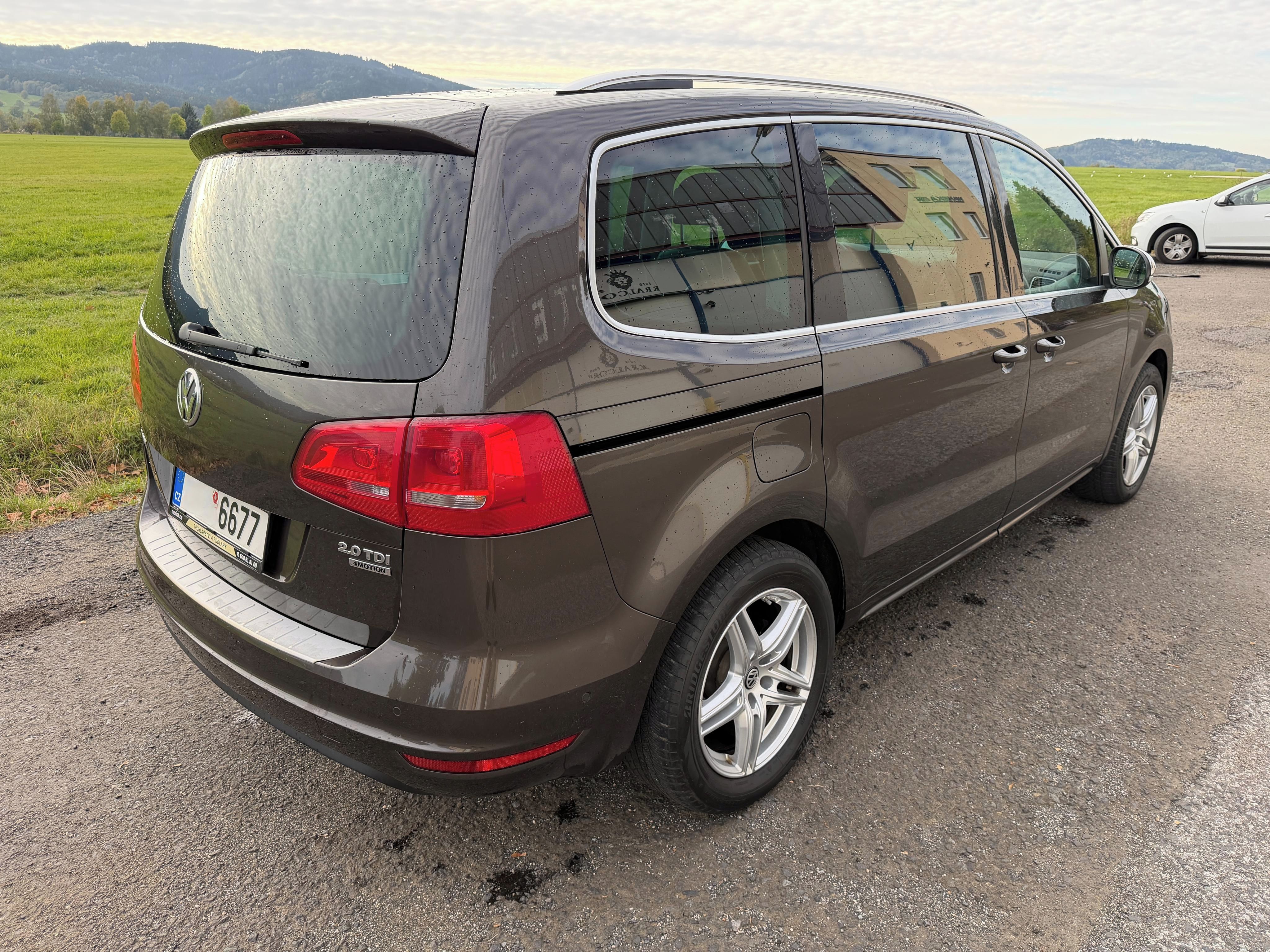 Volkswagen Sharan, 2.0 TDI 103kw 4Motion Highline - fotka 5