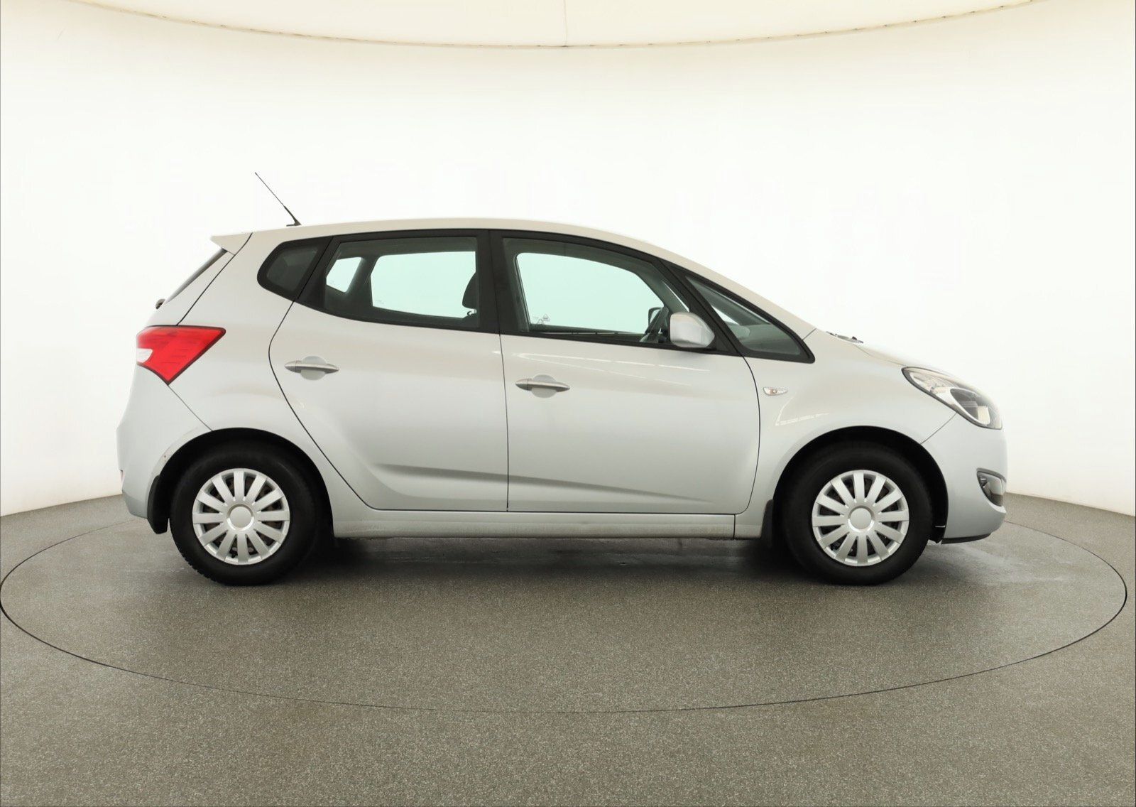Hyundai ix20, 1.4 CVVT - fotka 6
