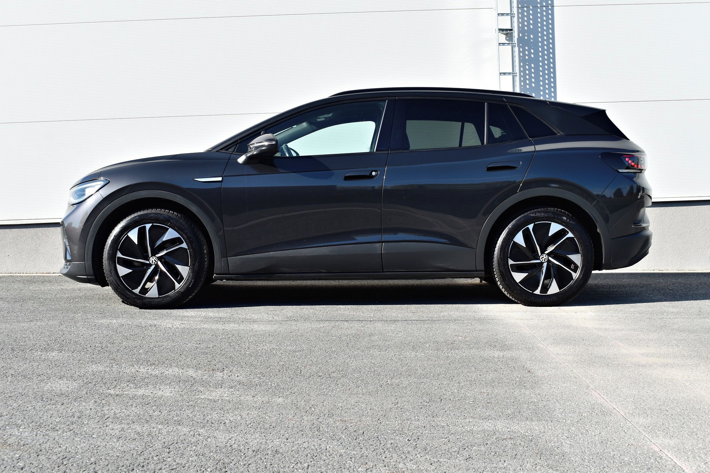 Volkswagen ID.4, Pure 52kWh Matrix ACC Kamera - fotka 5