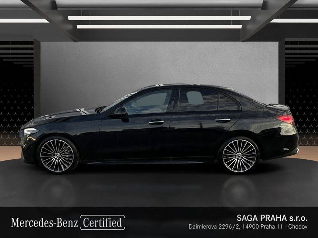 Mercedes-Benz Třídy C, Třída C 200 AMG Night - fotka 6