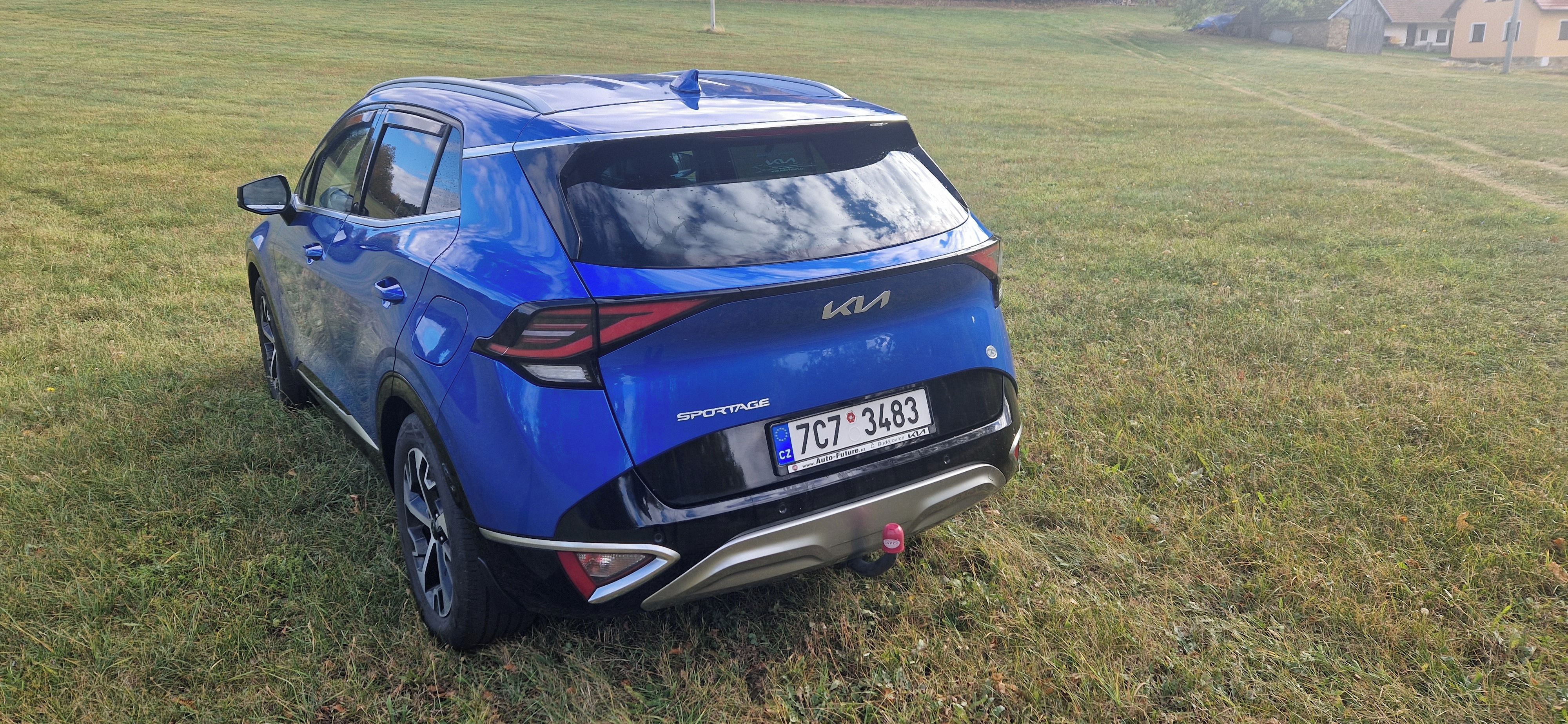 Kia Sportage, 1.6T-GDi GPF MHEV 4x4 iMT TOP - fotka 2