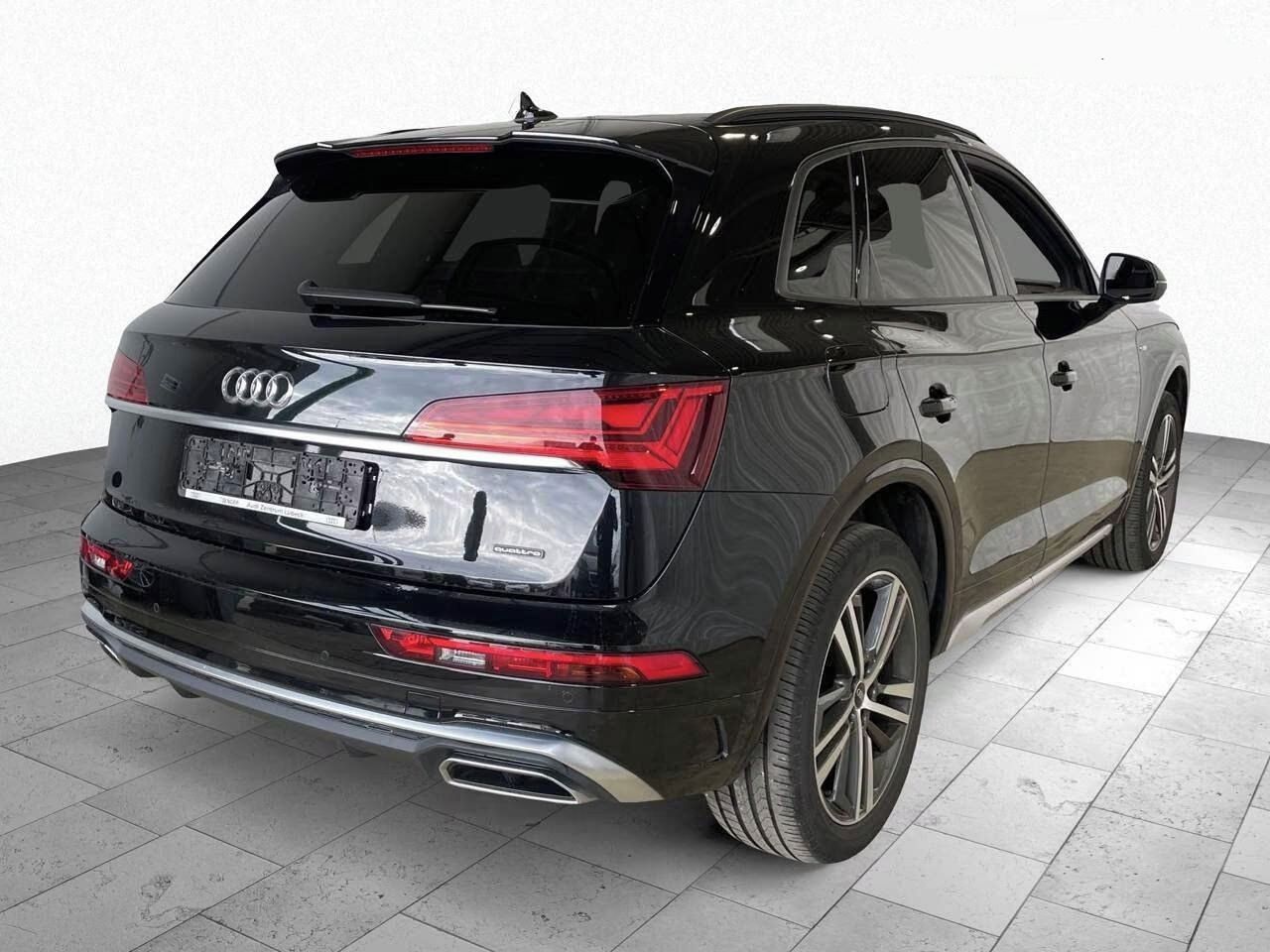 Audi Q5, 40 TDI quattro S line*Navi*Led - fotka 2