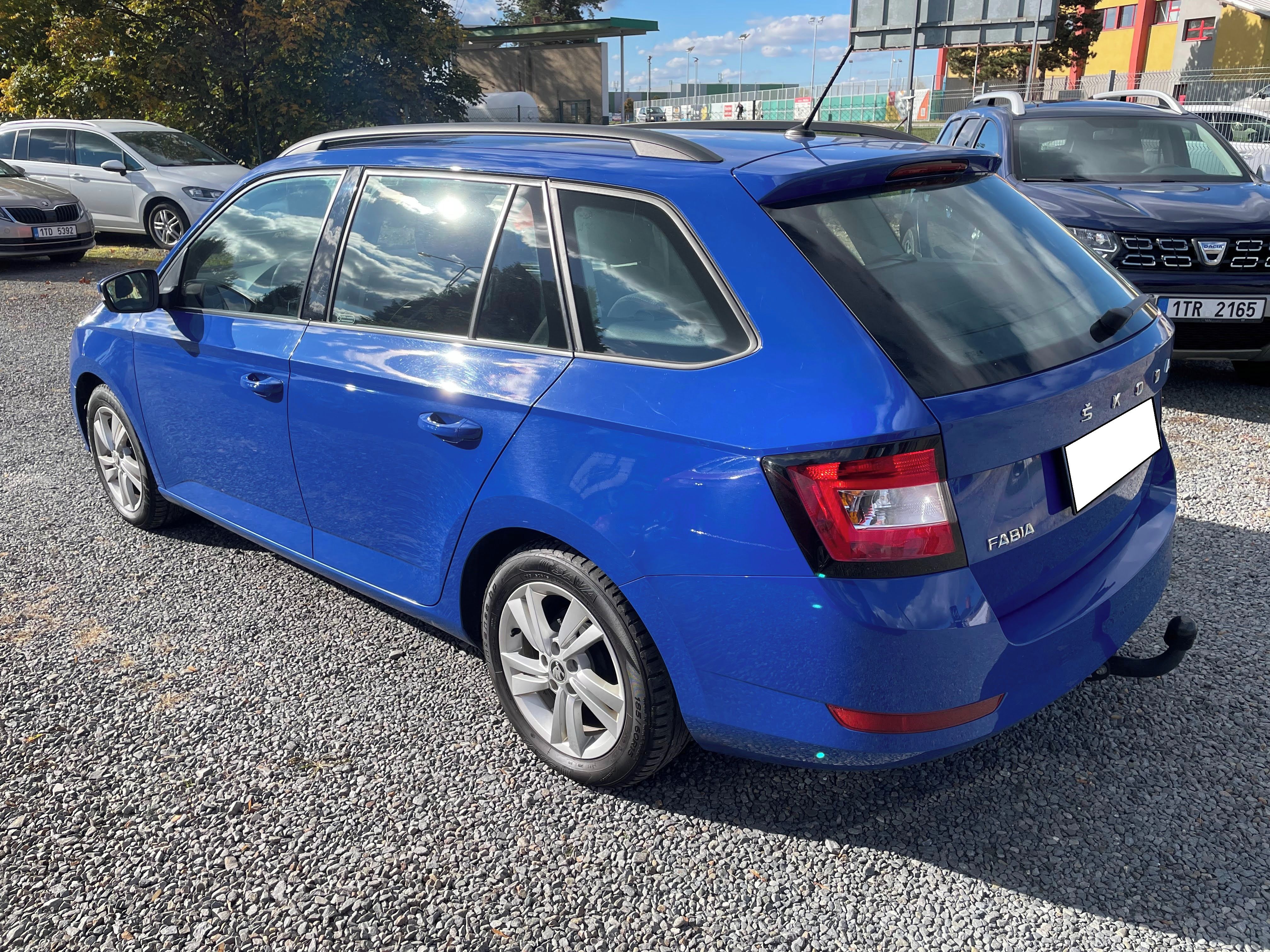 Škoda Fabia, 1,0 TSI / 70 kW Ambition - fotka 3