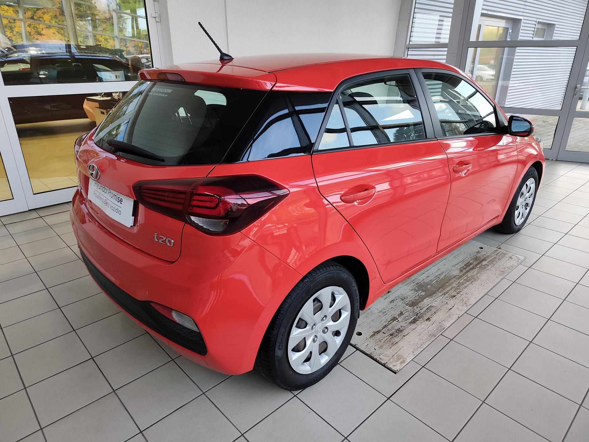 Hyundai i20, 1.2i 55kW MT Classic Club - fotka 4