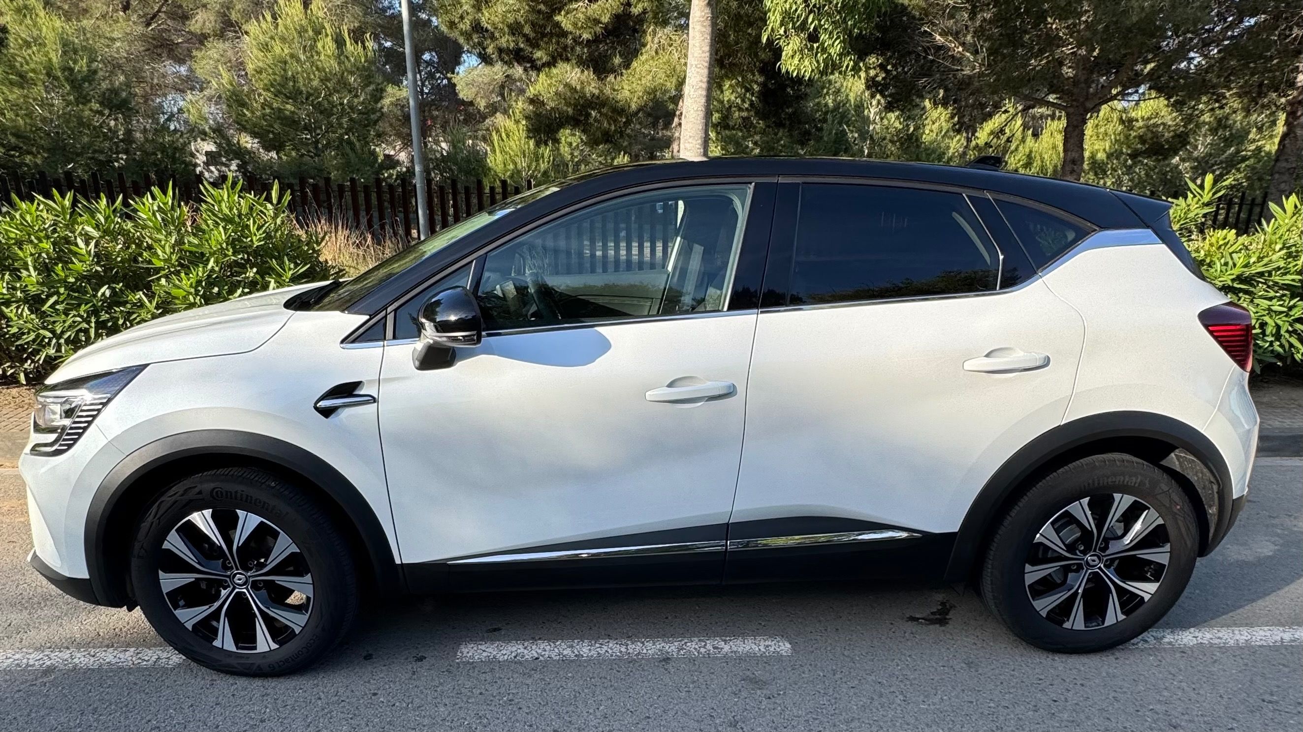 Renault Captur - fotka 2