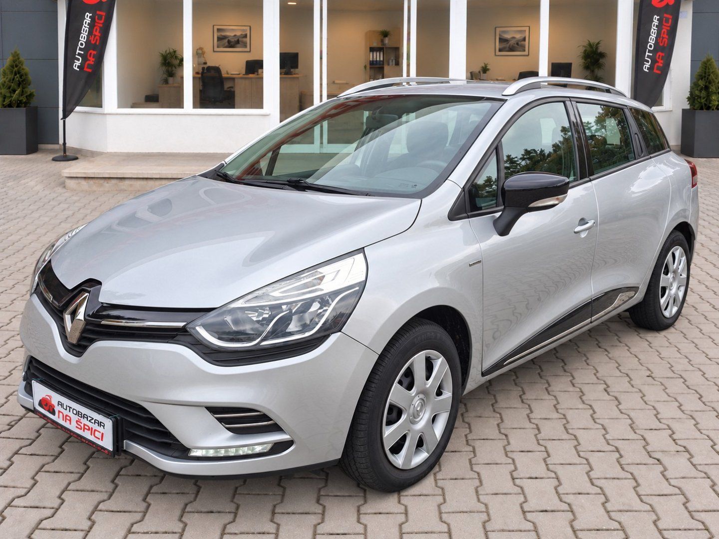 Renault Clio, GT 1.2i 54kW LIMITED - fotka 4