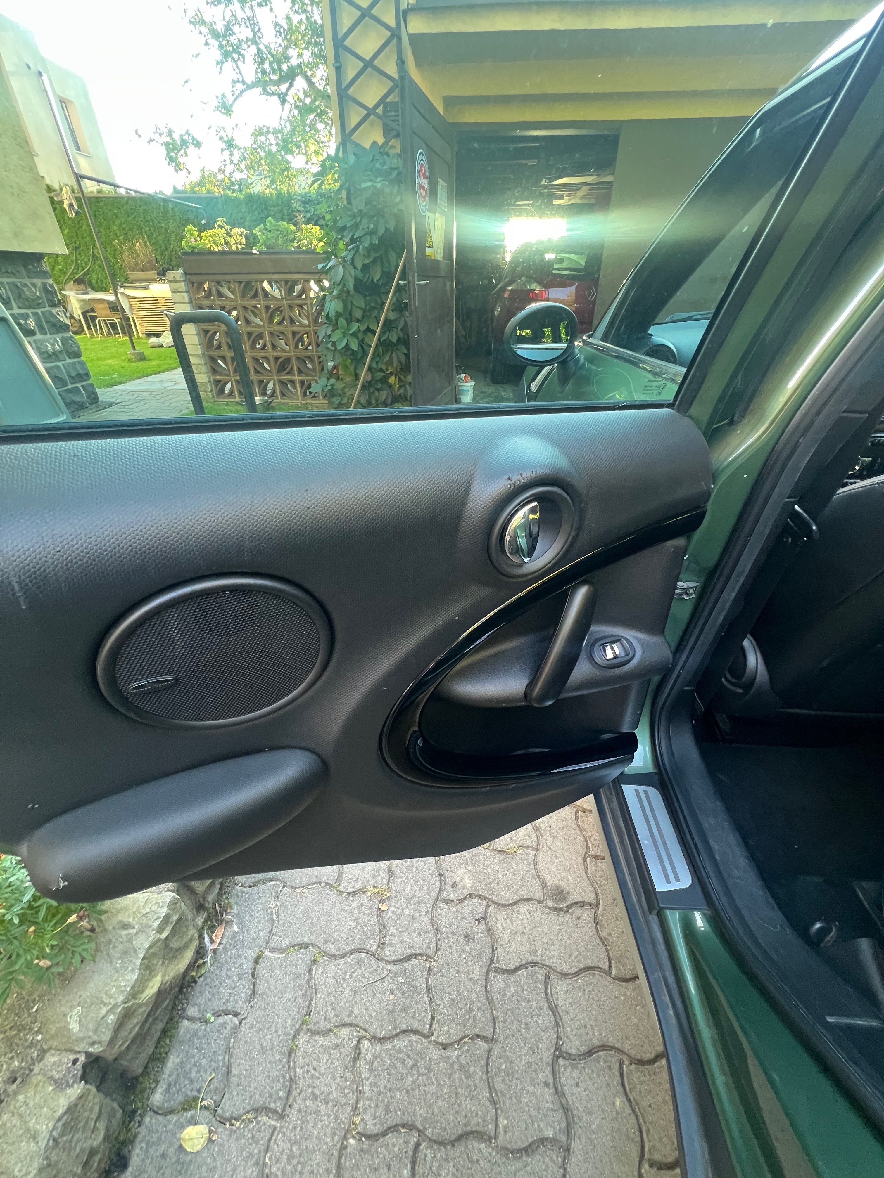 Mini Countryman, Mini Cooper Countryman SD ALL4 - fotka 6