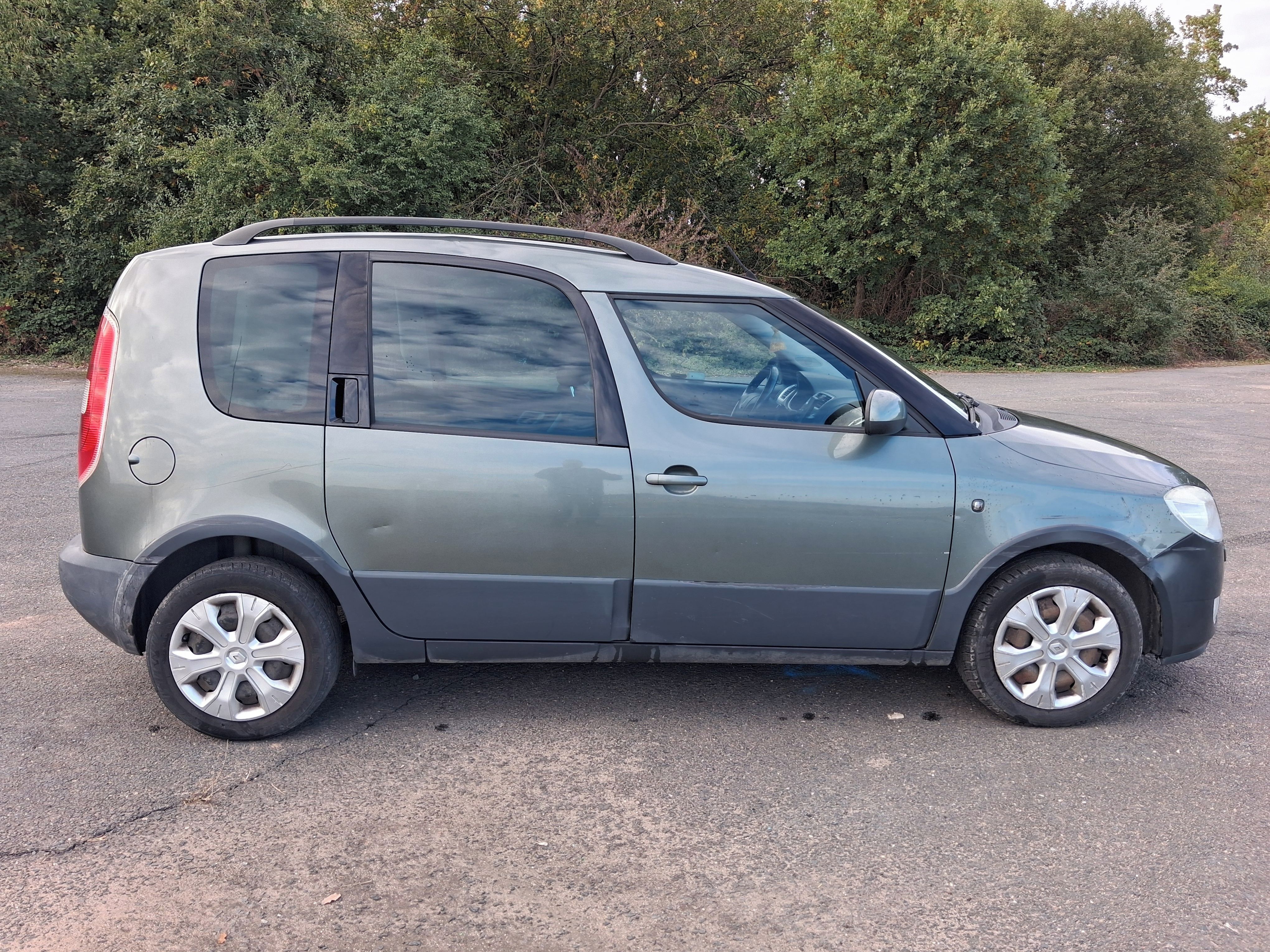Škoda Roomster, Škoda Roomster Scout 1,9 TDI - fotka 6
