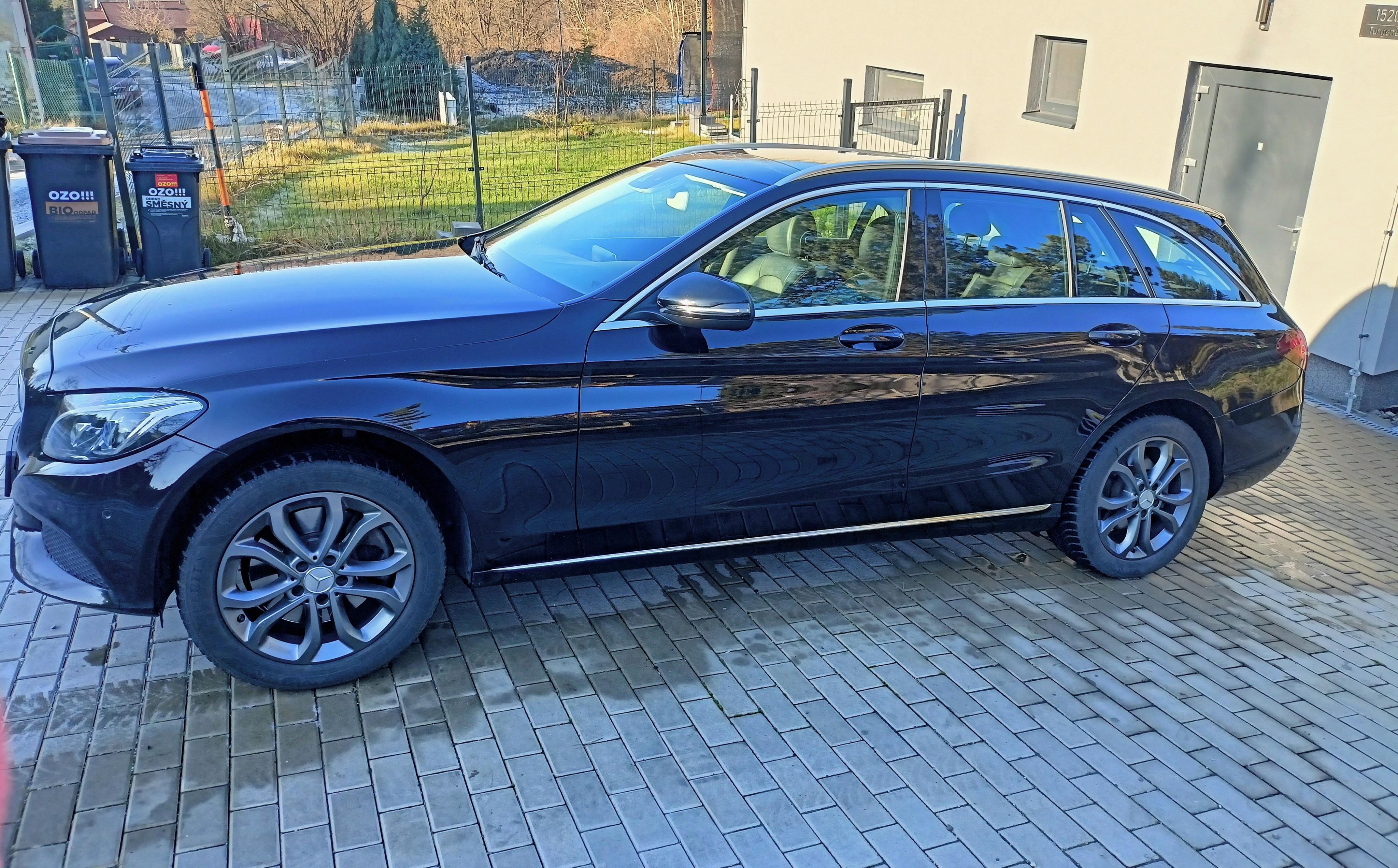Mercedes-Benz Třídy C, 250D, 4 MATIC, Automat - fotka 2