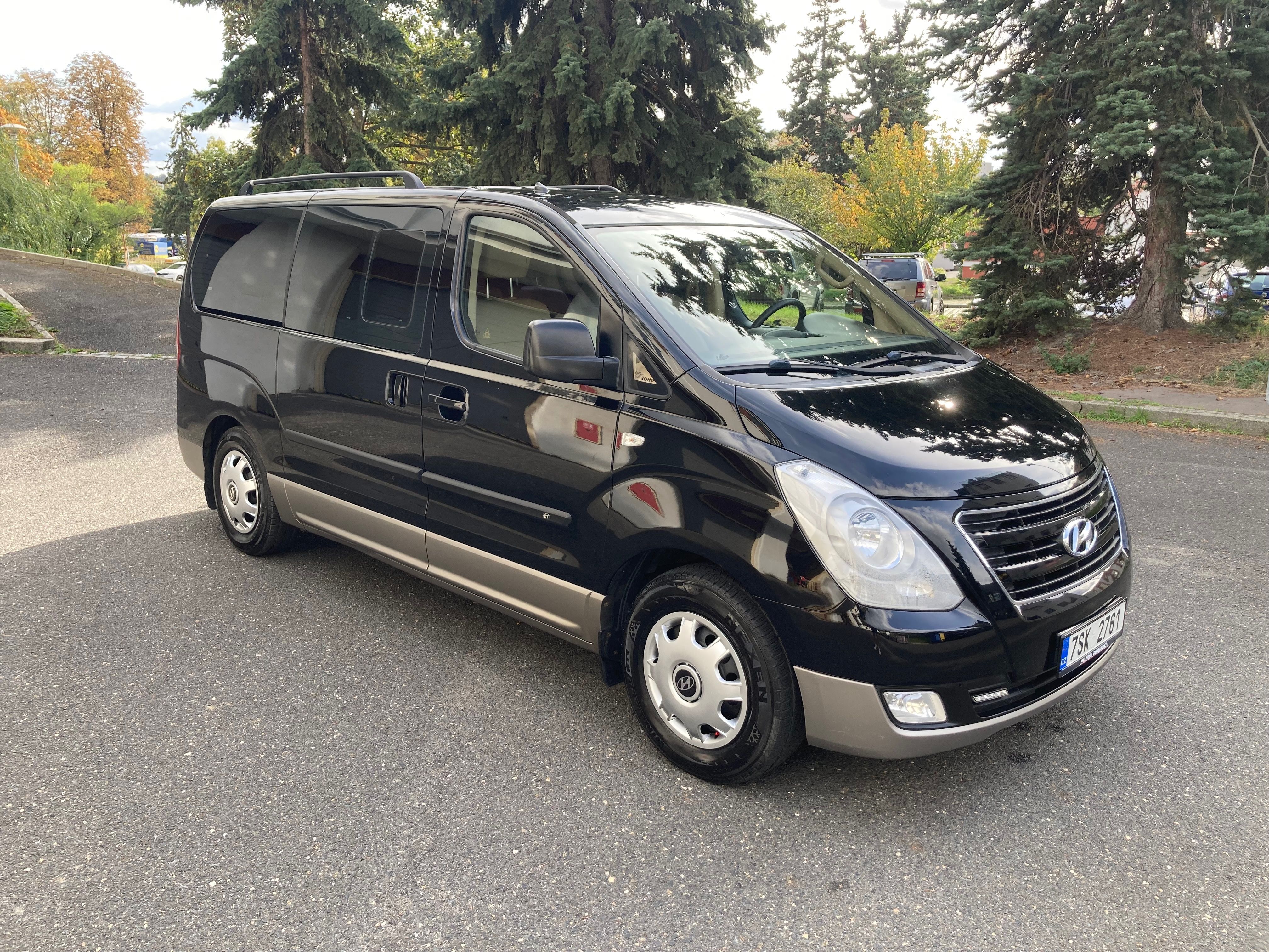 Hyundai H 1, TOUR 2.5CRDi Automat Tažné ČR - fotka 3