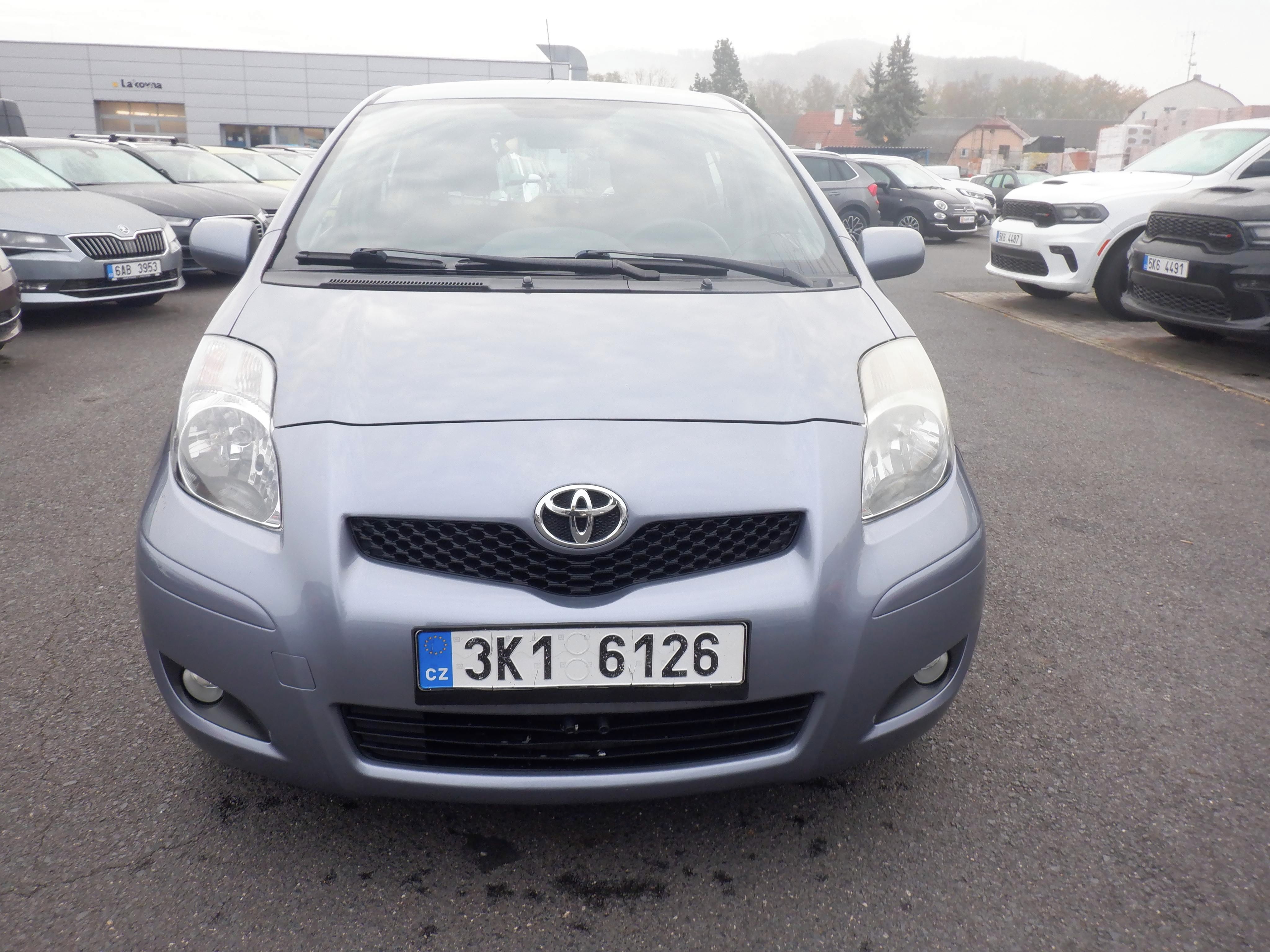 Toyota Yaris, 1.0 VVT-i 51kW - fotka 2