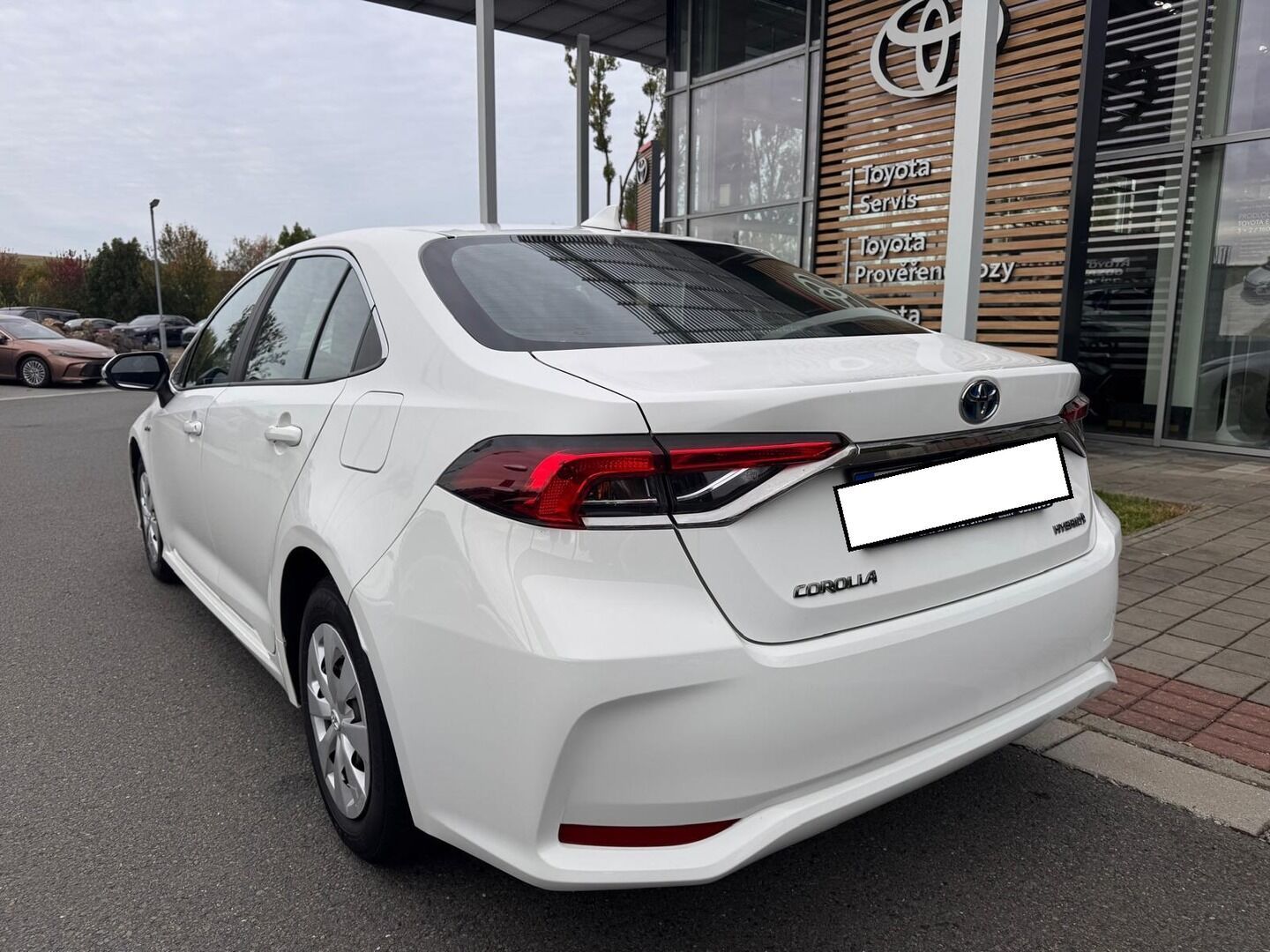 Toyota Corolla, 1.8 Active - fotka 6