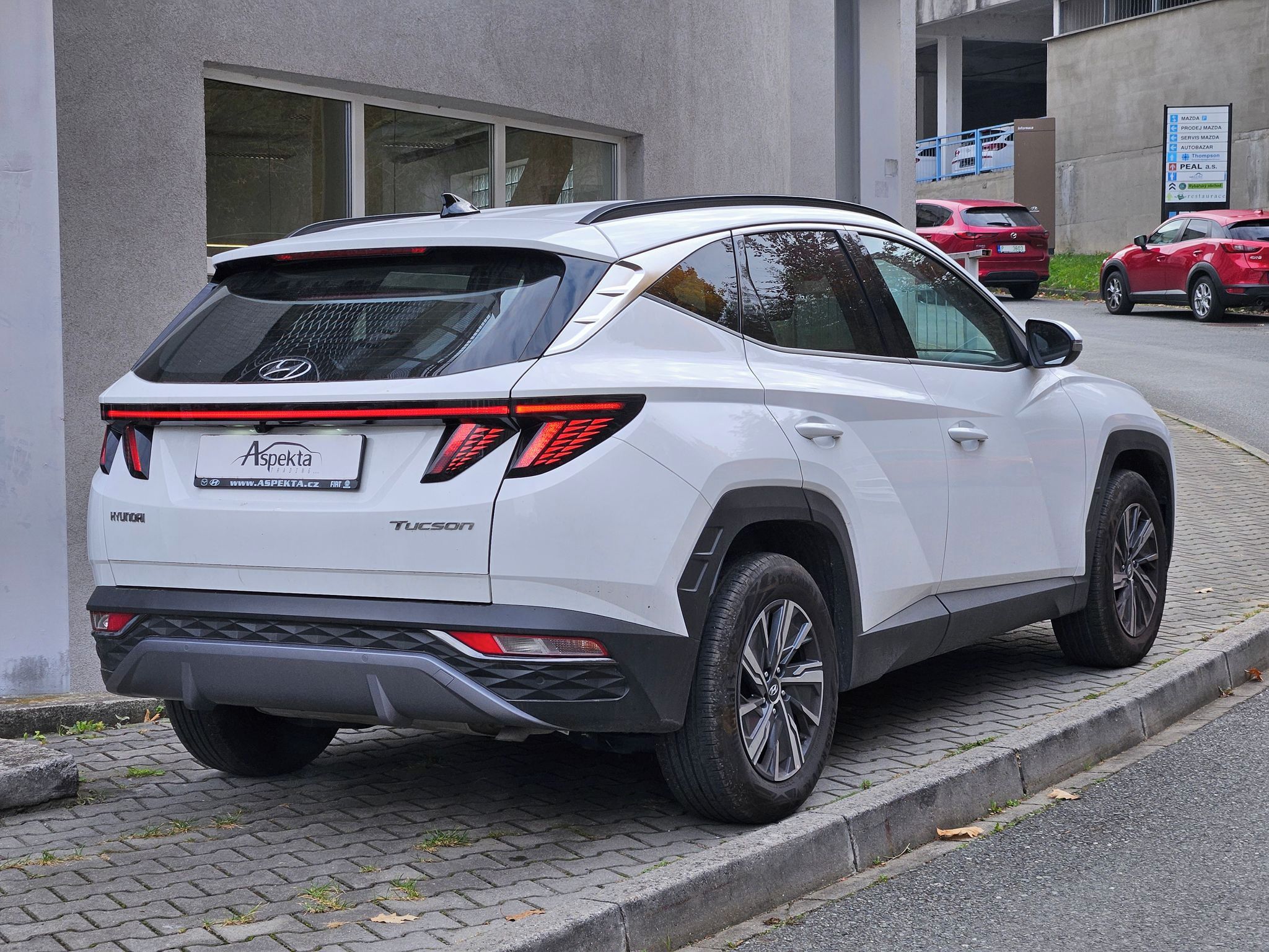 Hyundai Tucson, 1,6 T-GDi, Smart, 1.majitel - fotka 5