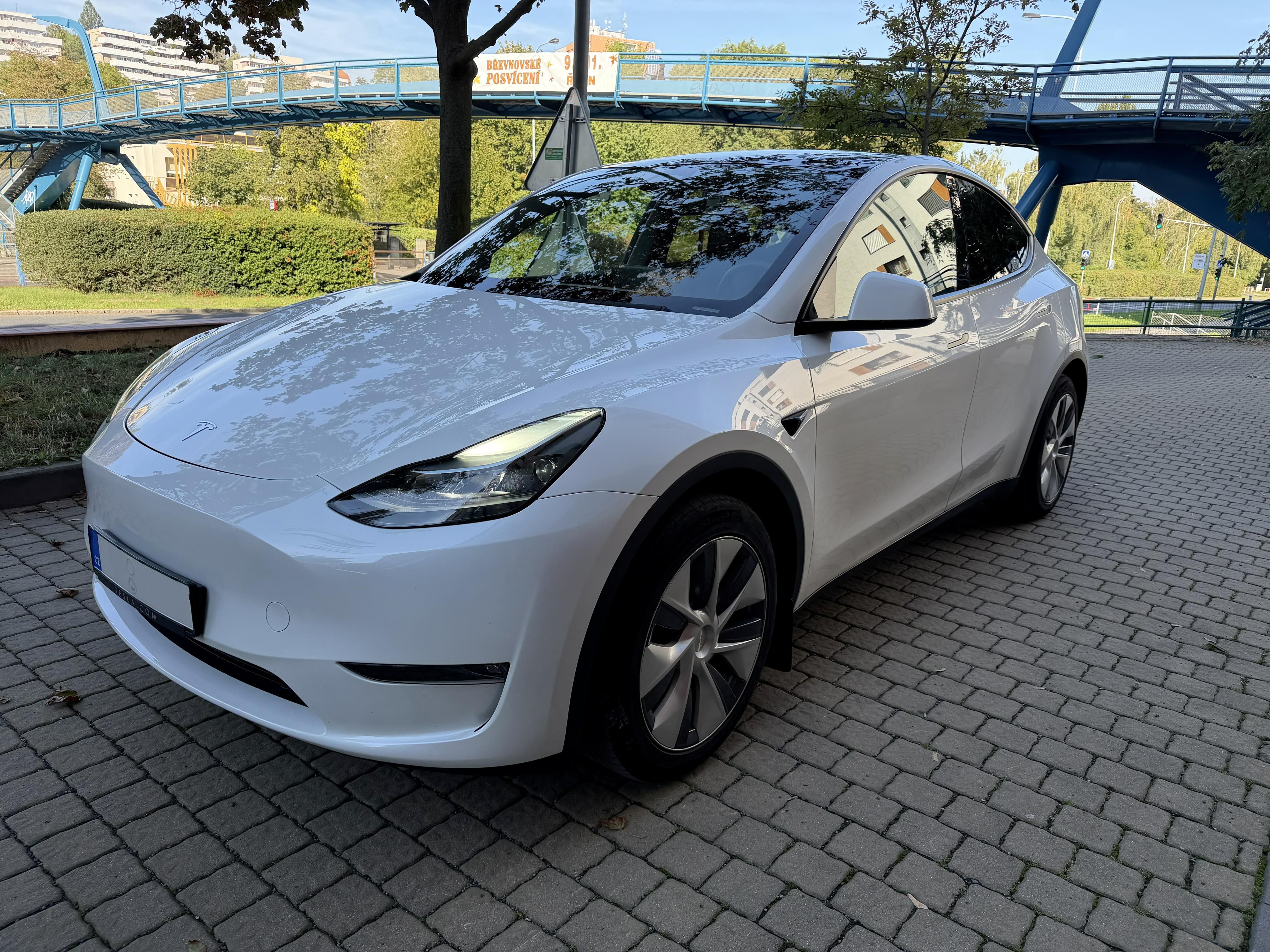 Tesla Model Y, DualM Long Range AWD 2024 HW.4 - fotka 5
