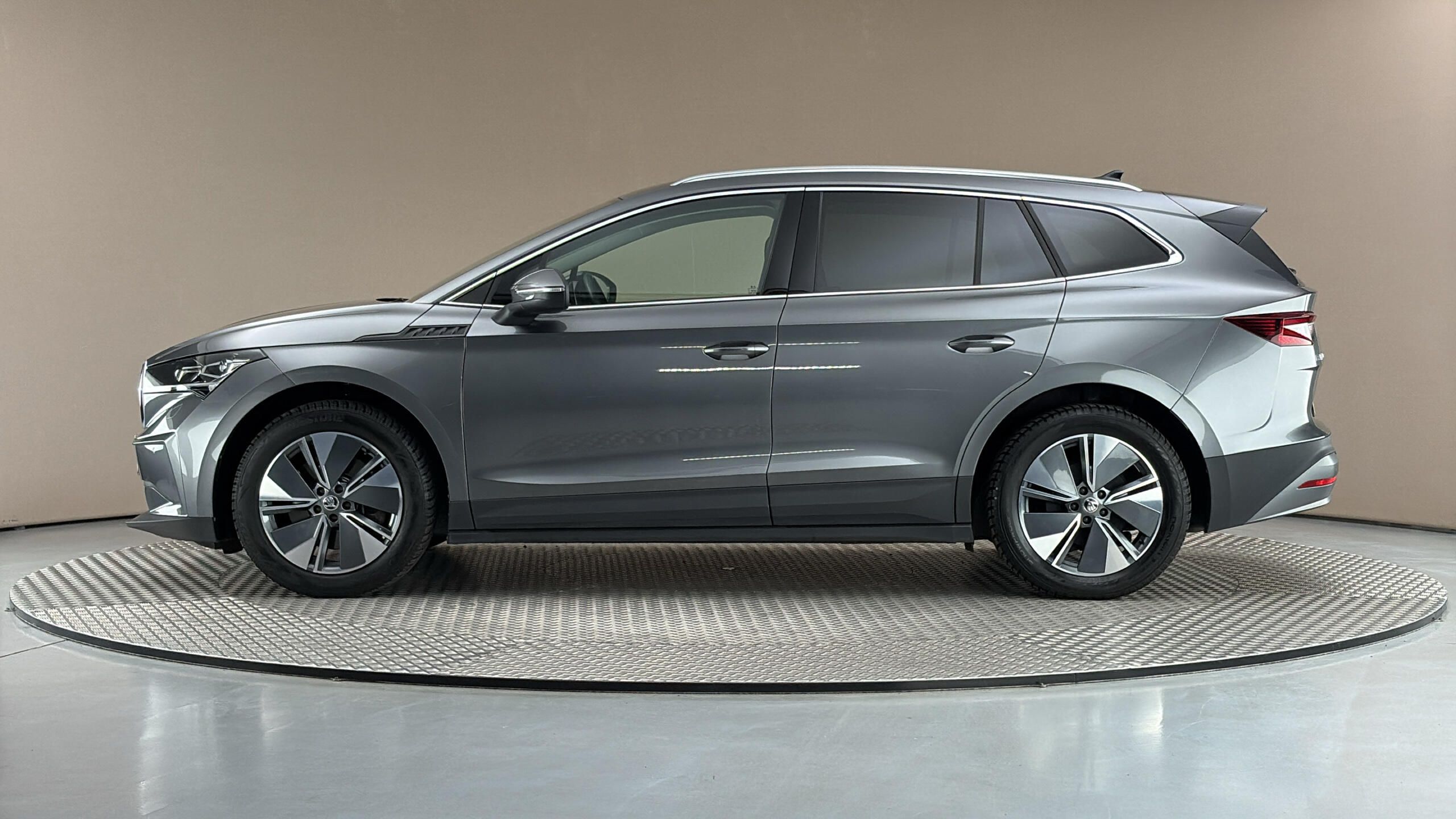 Škoda Enyaq, 82 kWh AUT 80x Clever - fotka 4