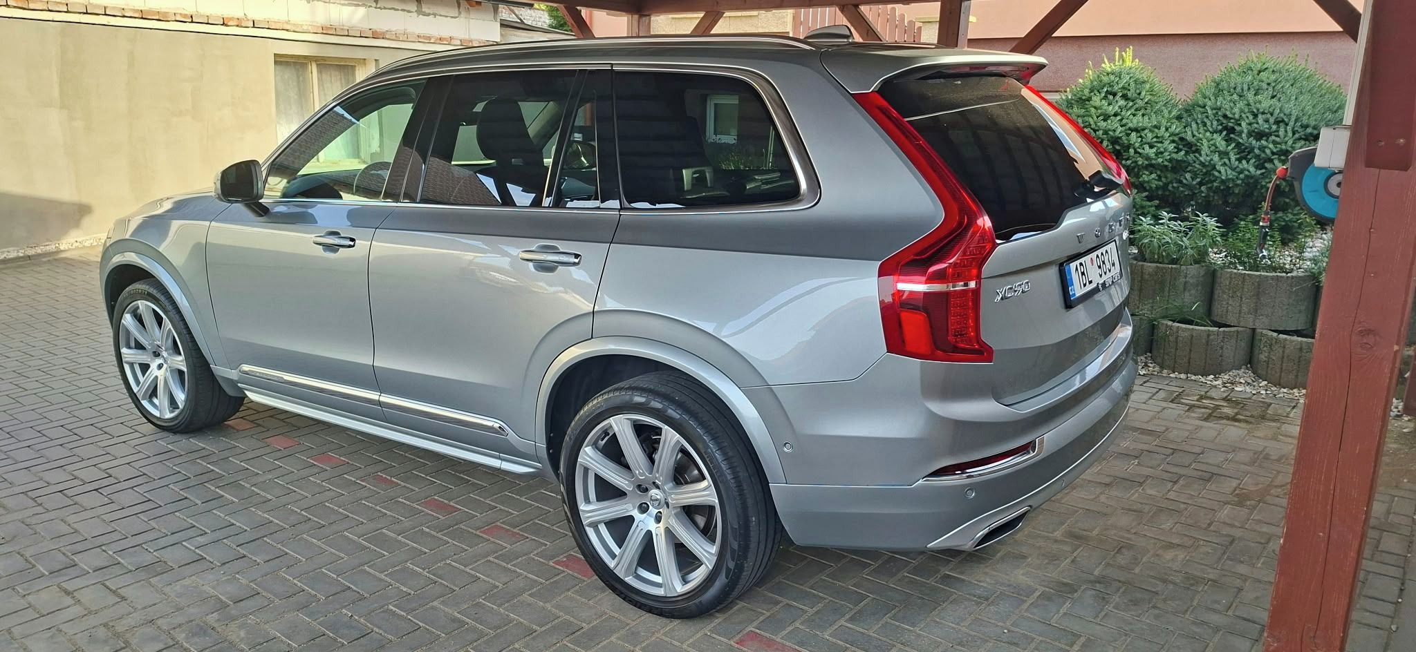 Volvo XC90, TOP STAV,  PRAV. SERVIS, TAŽNÉ - fotka 4