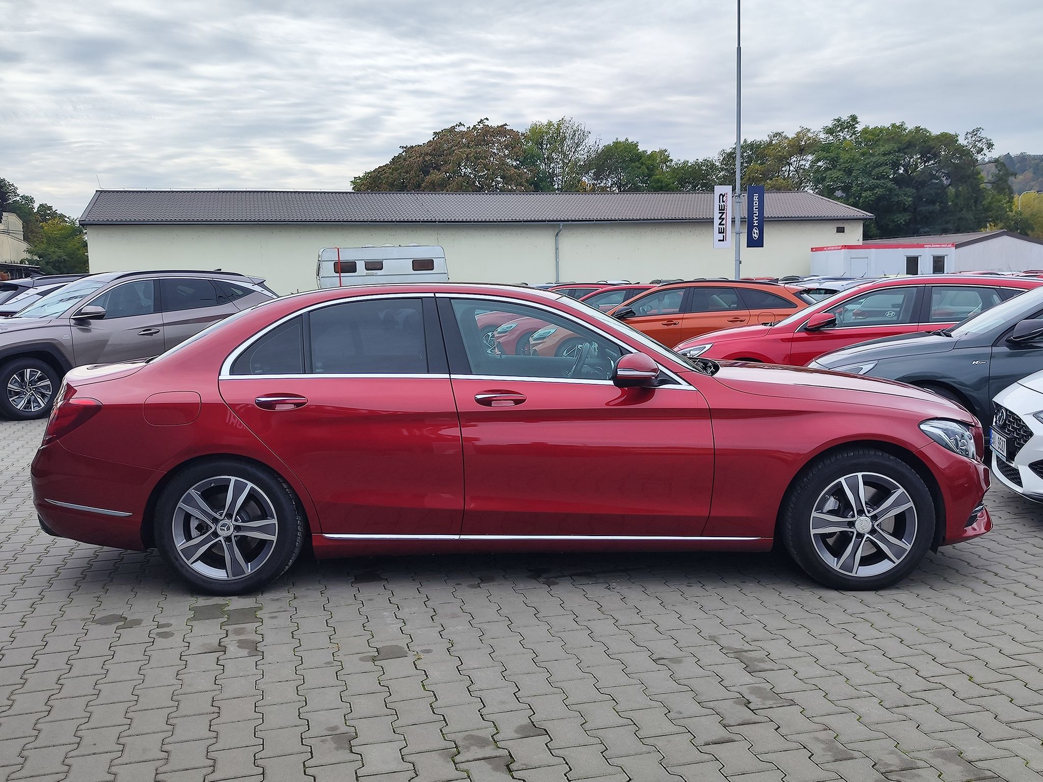 Mercedes-Benz Třídy C, 250d/150kW 4MATIC AT - fotka 4
