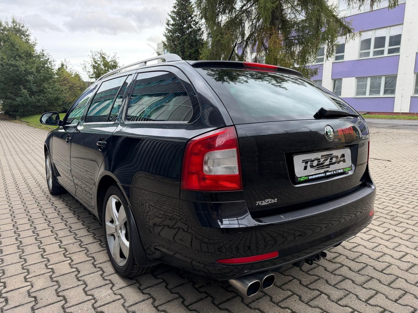 Škoda Octavia, 1,6 TDi 77 kW / servis - fotka 3