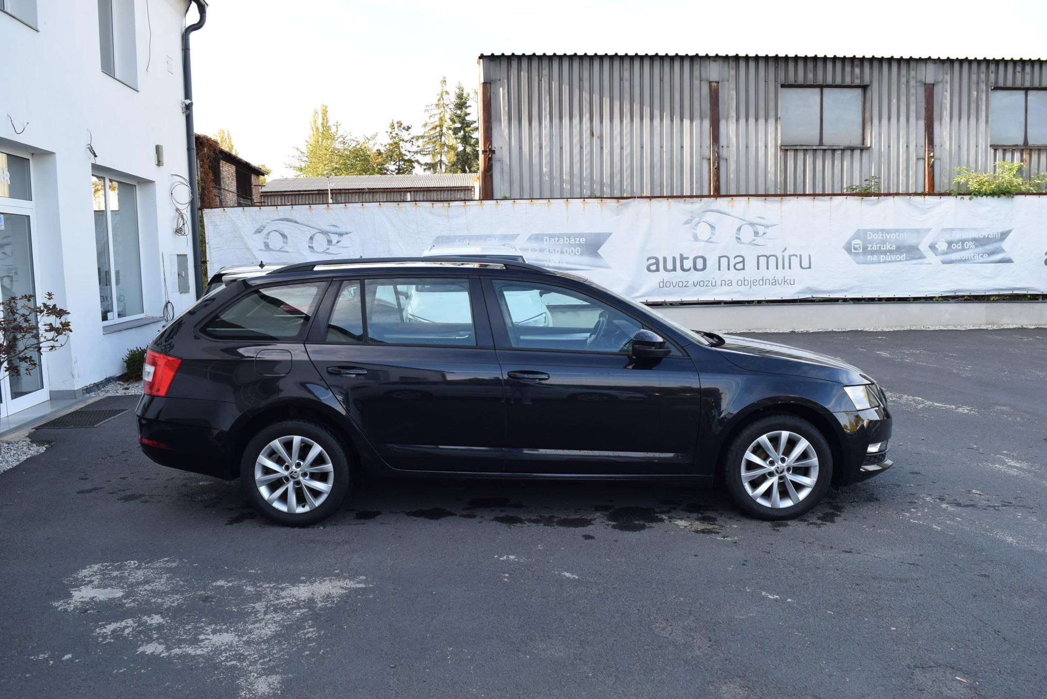 Škoda Octavia, 1.4TSI 110kw AMBITION APP OPS - fotka 6