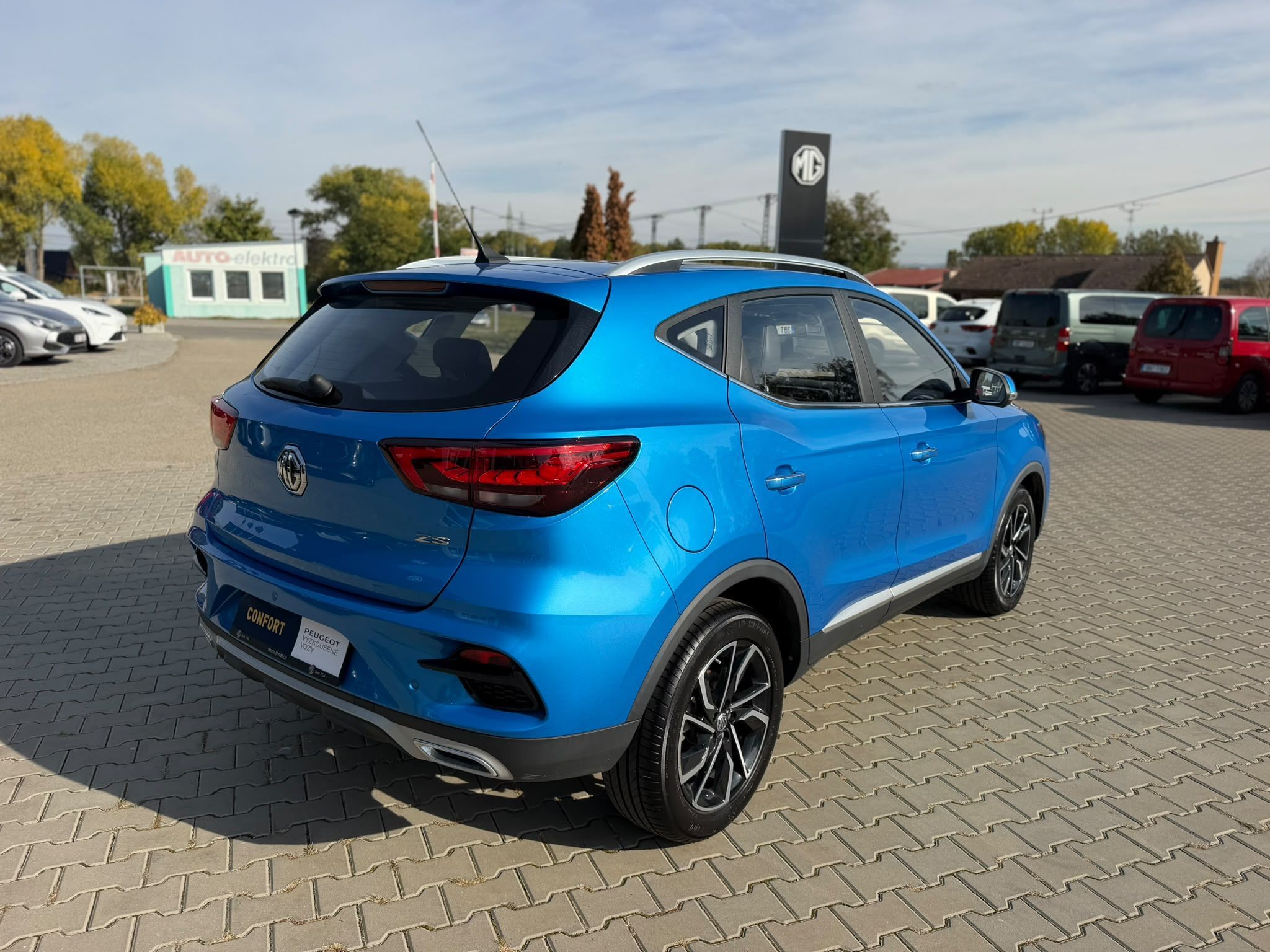 MG ZS, 1.0TGI MAN6 ELEGANCE/odp. DPH - fotka 4