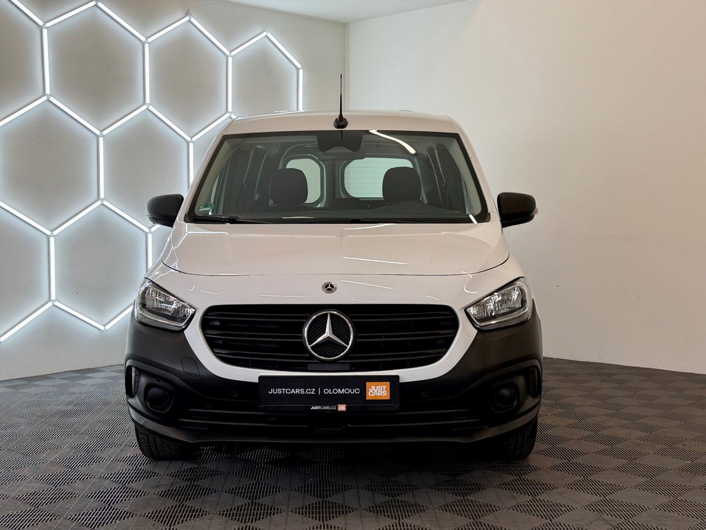 Mercedes-Benz Citan, 1.3 tce 75kw - fotka 2
