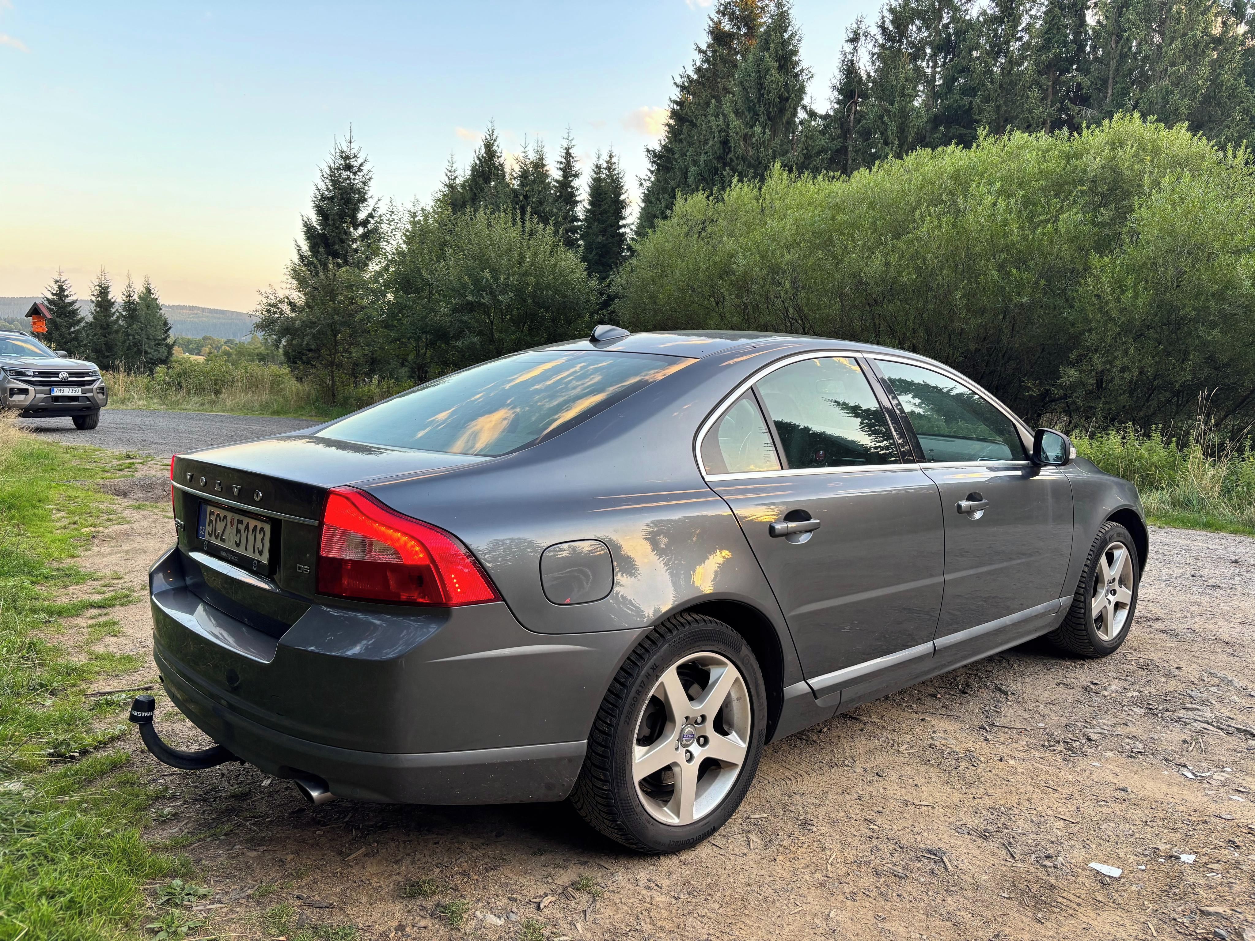 Volvo S80, Volvo S80 2.4 D5 (2009) - fotka 3