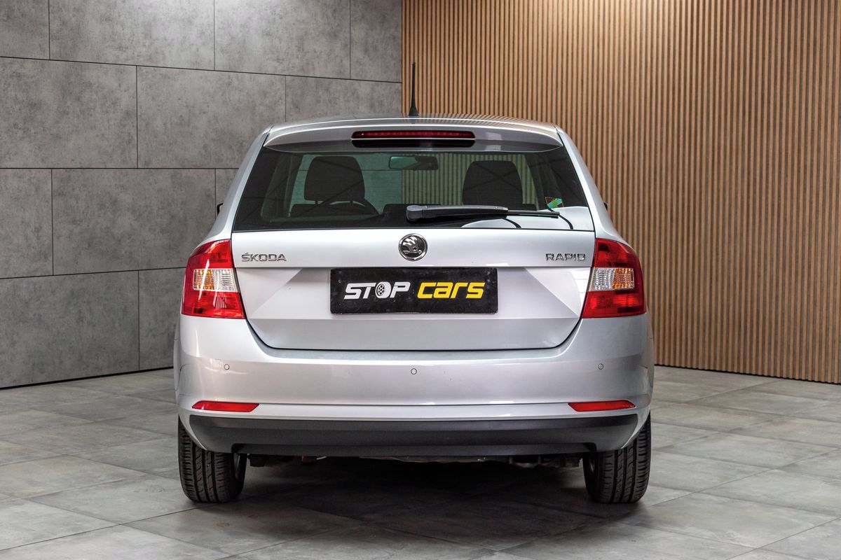 Škoda Rapid, 1.2 TSI 63kW*2xKOLA*AUT.KLIMA* - fotka 6