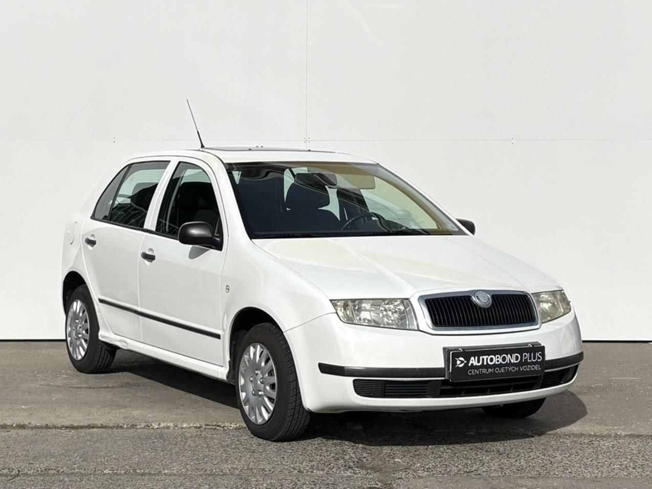 Škoda Fabia, 1.2 HTP / 40 kW Classic - fotka 6