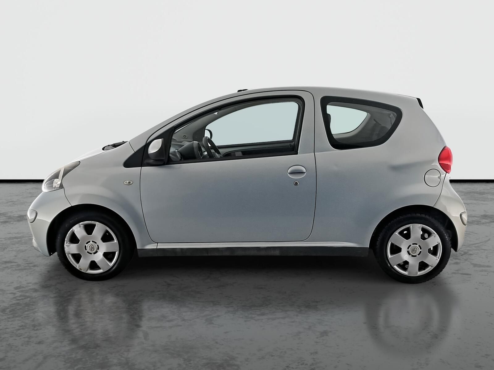 Toyota Aygo, 1.0 VVT-i, Automat - fotka 3