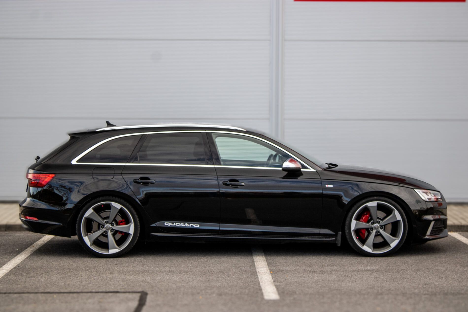 Audi A4 Avant - fotka 4