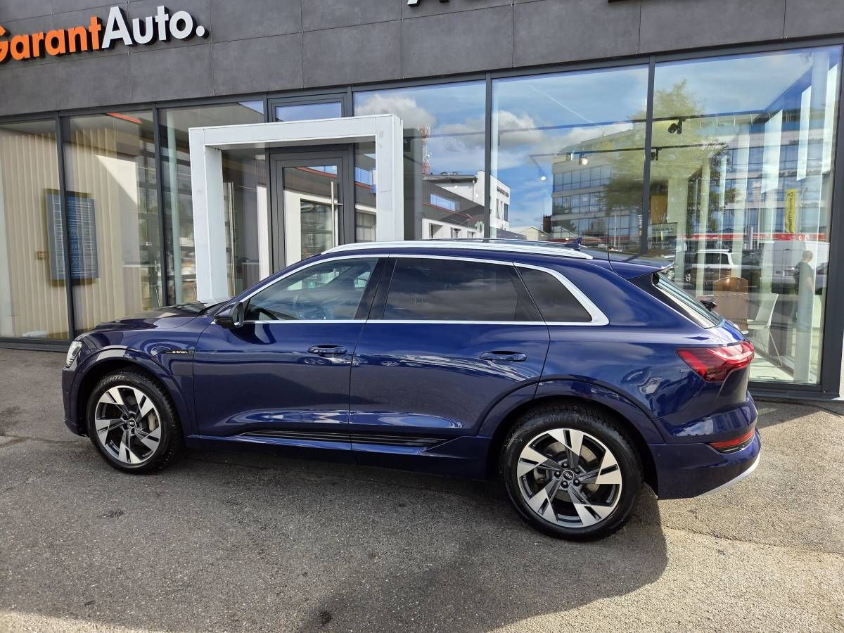 Audi e-tron, Quattro 300kW Advanced - fotka 2