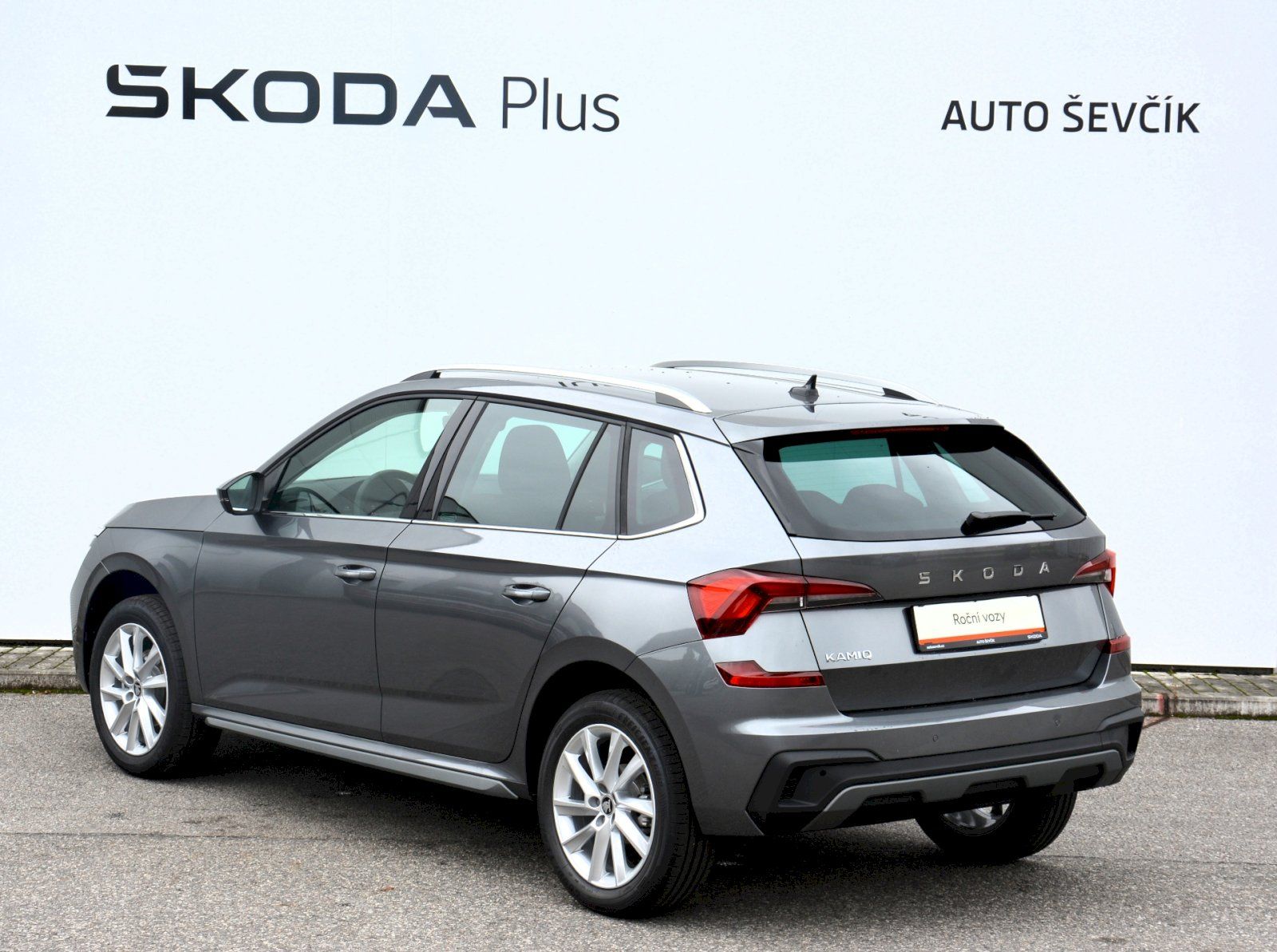 Škoda Kamiq, Top Selection 1,0 TSI 85 kW 7 - fotka 6
