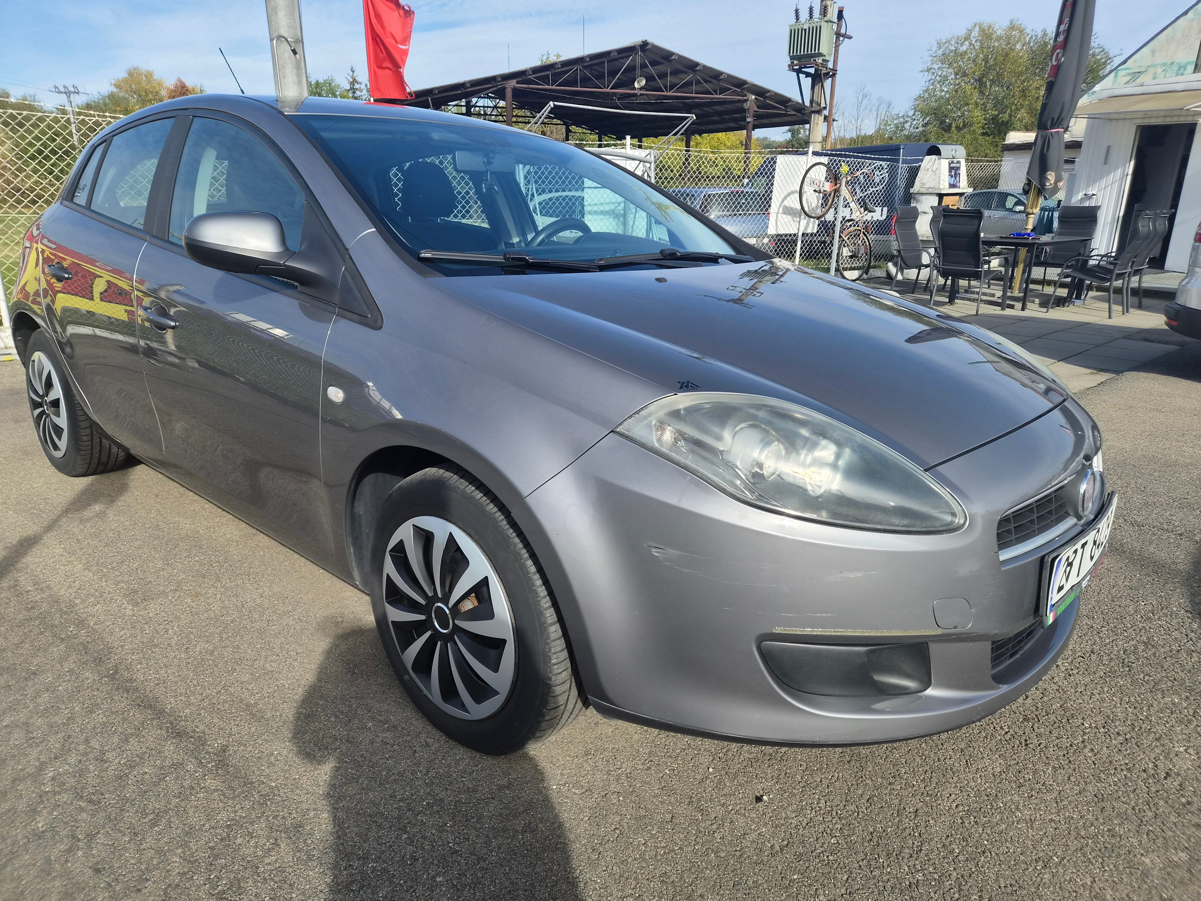 Fiat Bravo, 1,4  BENZIN 16V 66 KW - fotka 5