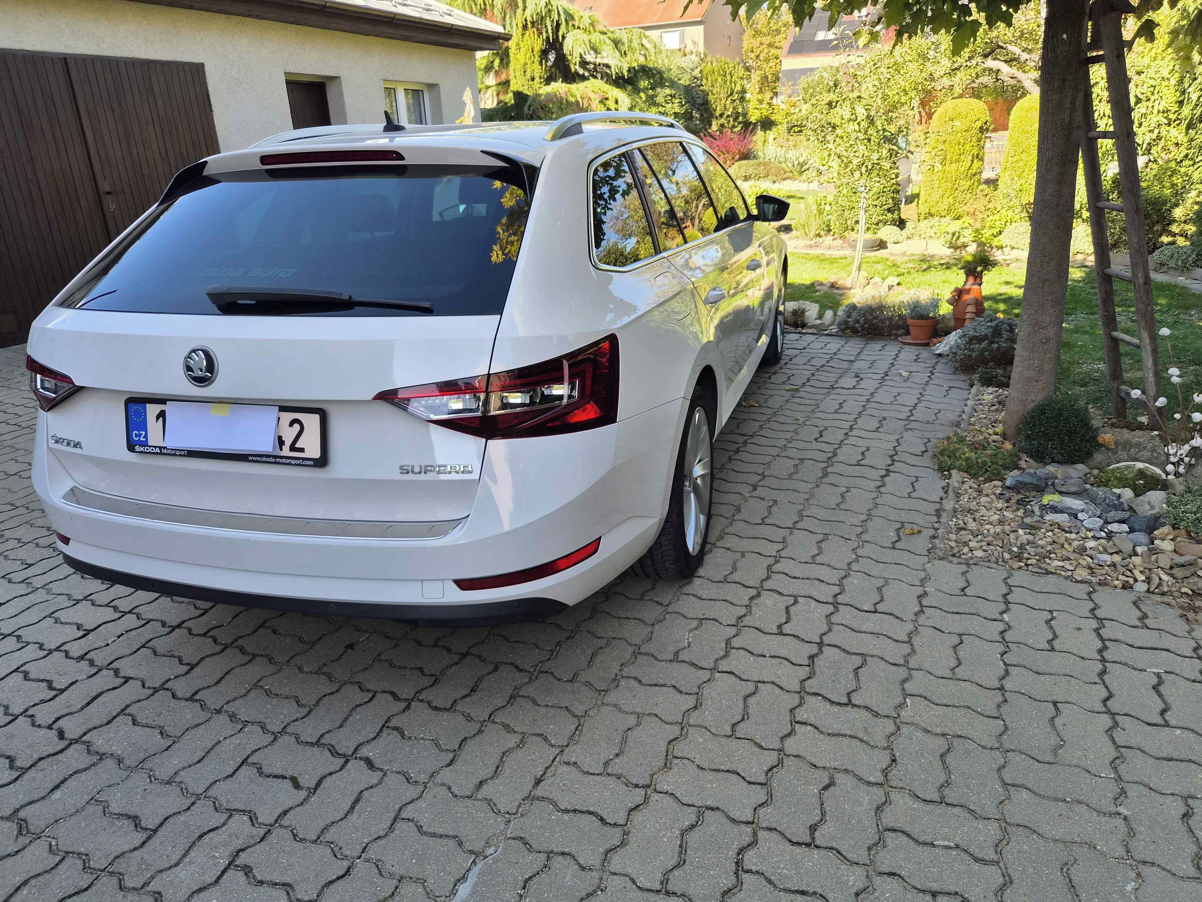Škoda Superb, 2.0 TDI 110kW, Alcan, Tažné - fotka 3
