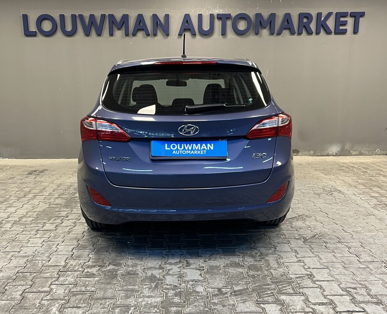 Hyundai i30, TRIKOLOR - fotka 6