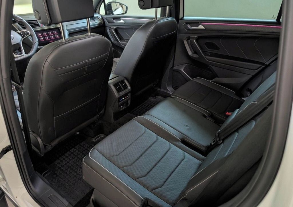 Volkswagen Tiguan, Allspace, 4M, R-line, ČR, TOP - fotka 4
