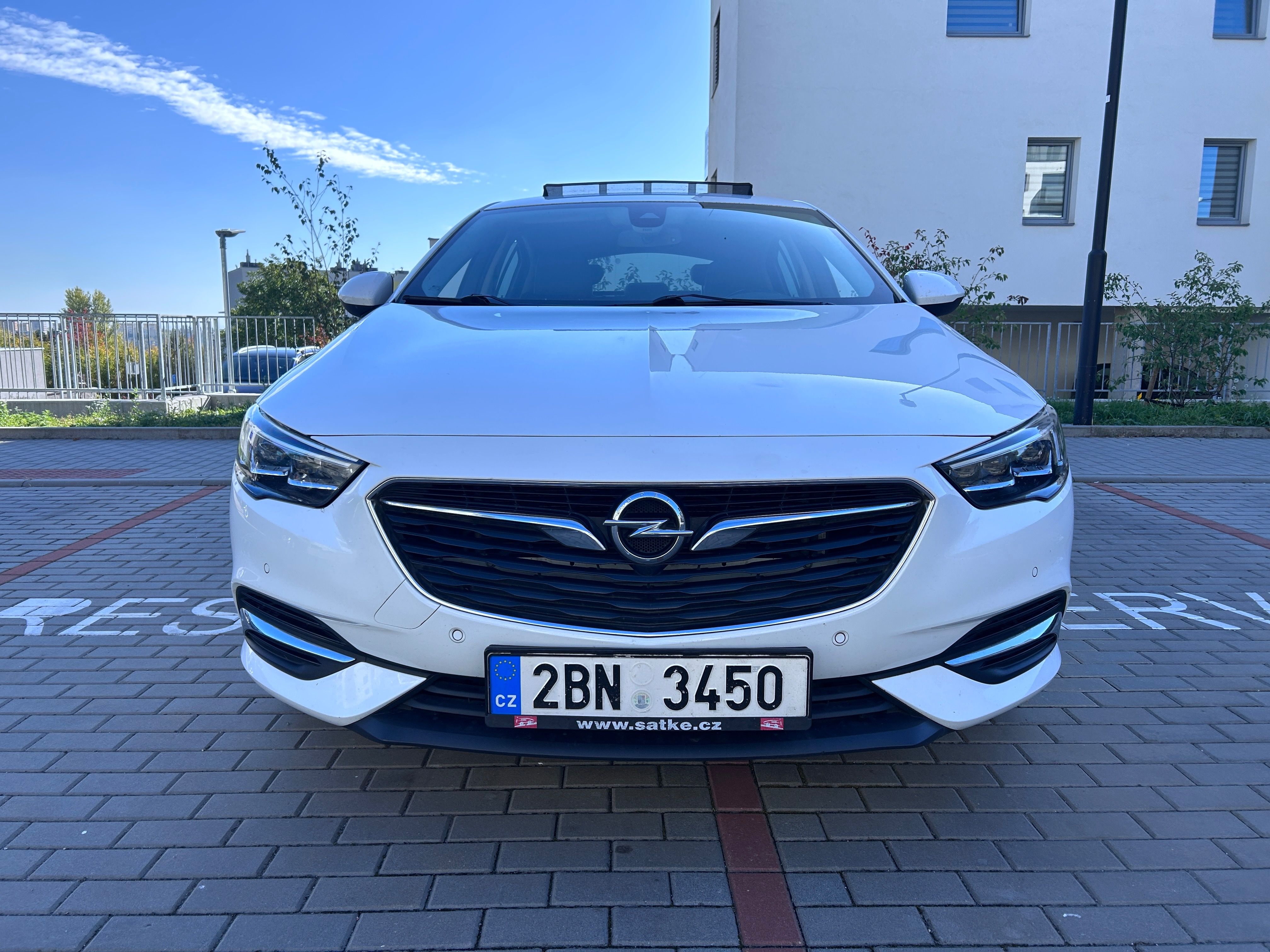 Opel Insignia, GRAND SPORT - fotka 2