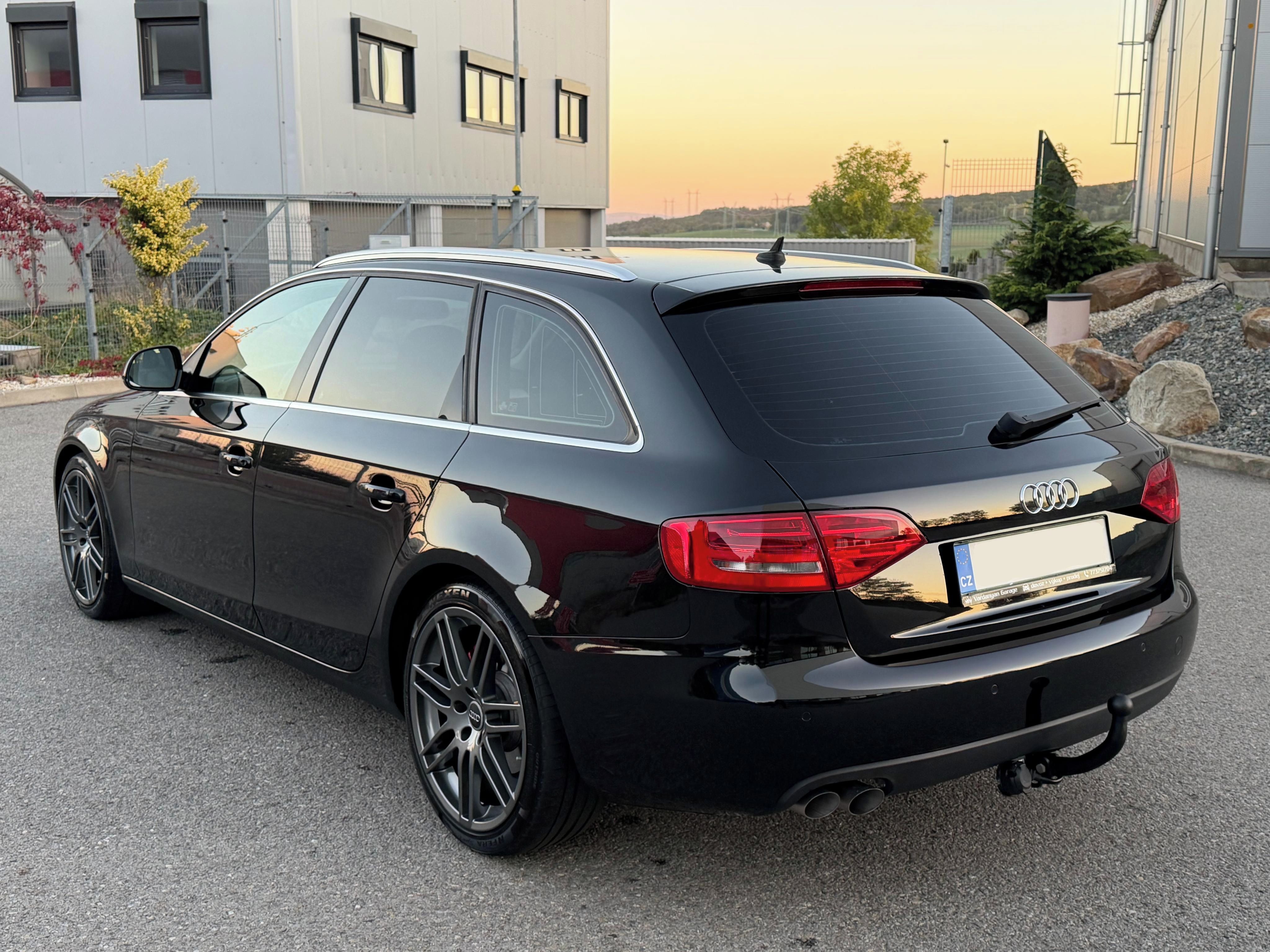 Audi A4, 2.0TDI,Navi,Bi-xenon,KůŽE,ALU - fotka 2