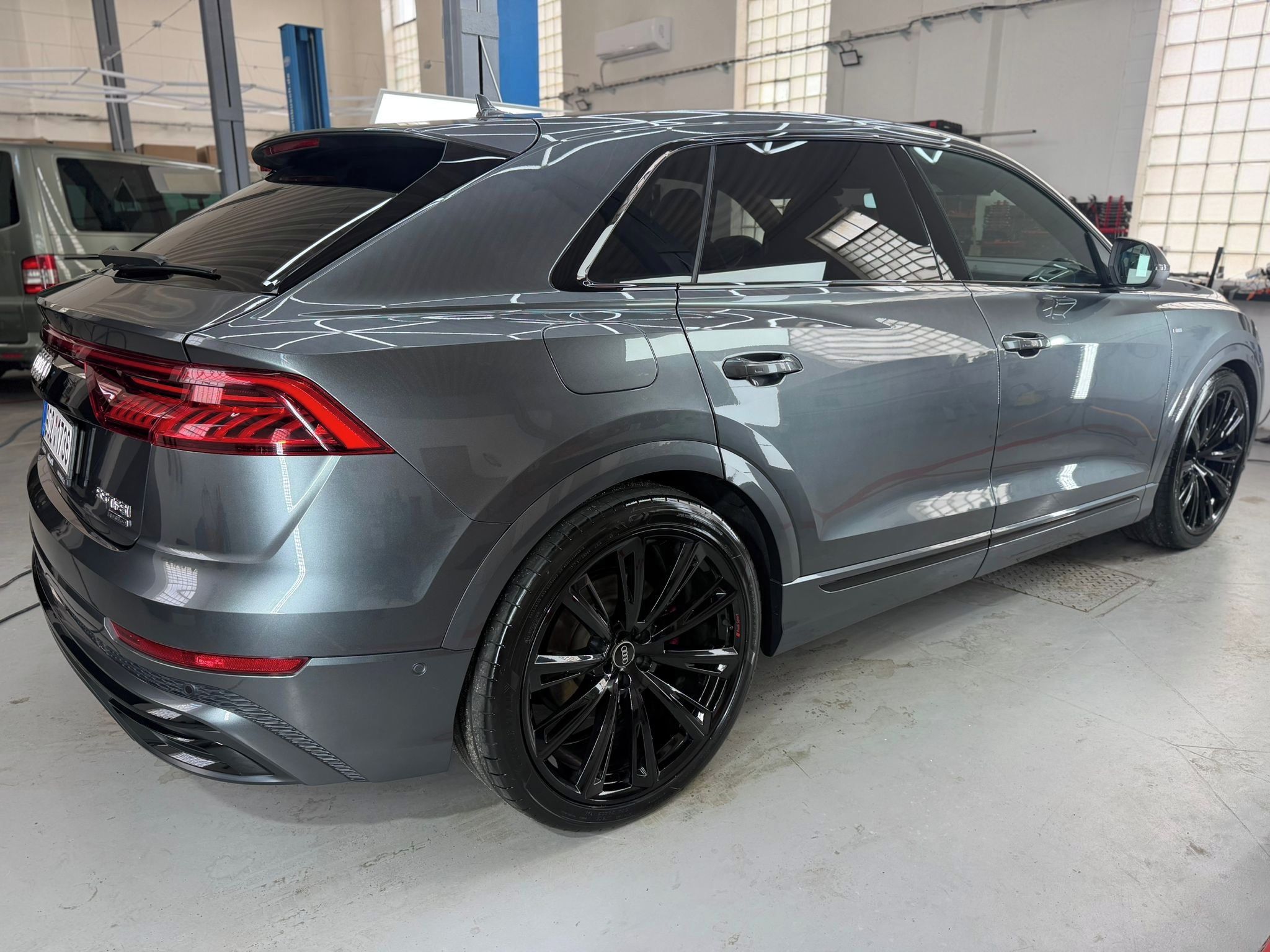 Audi Q8, 55 tfsi - fotka 5