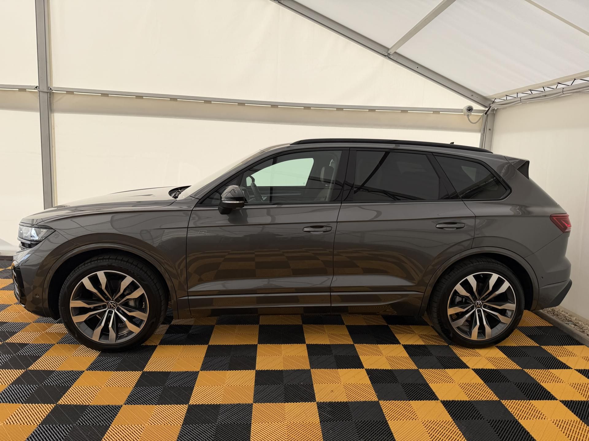 Volkswagen Touareg, 3.0Tdi*210kw*DPH*Final Edition - fotka 4